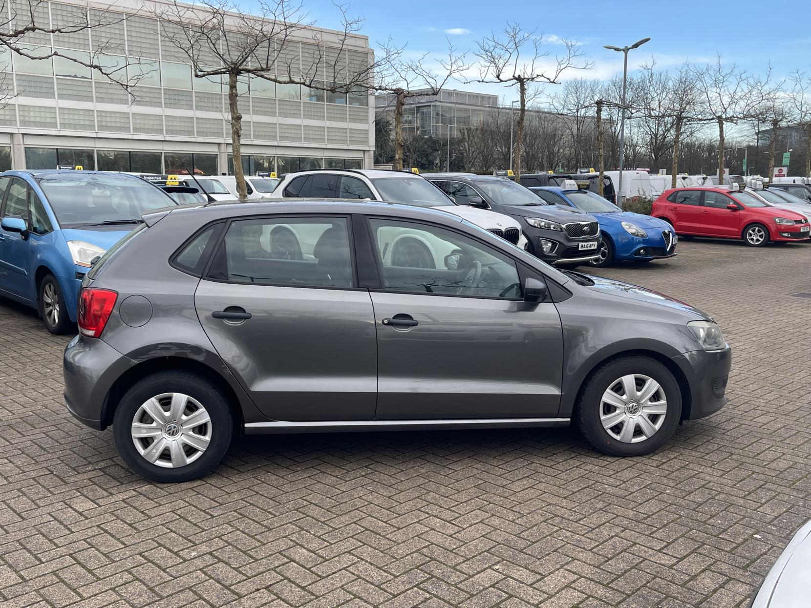 Volkswagen Polo 1.2 S Hatchback 5dr Petrol Manual Euro 5 (60 ps)