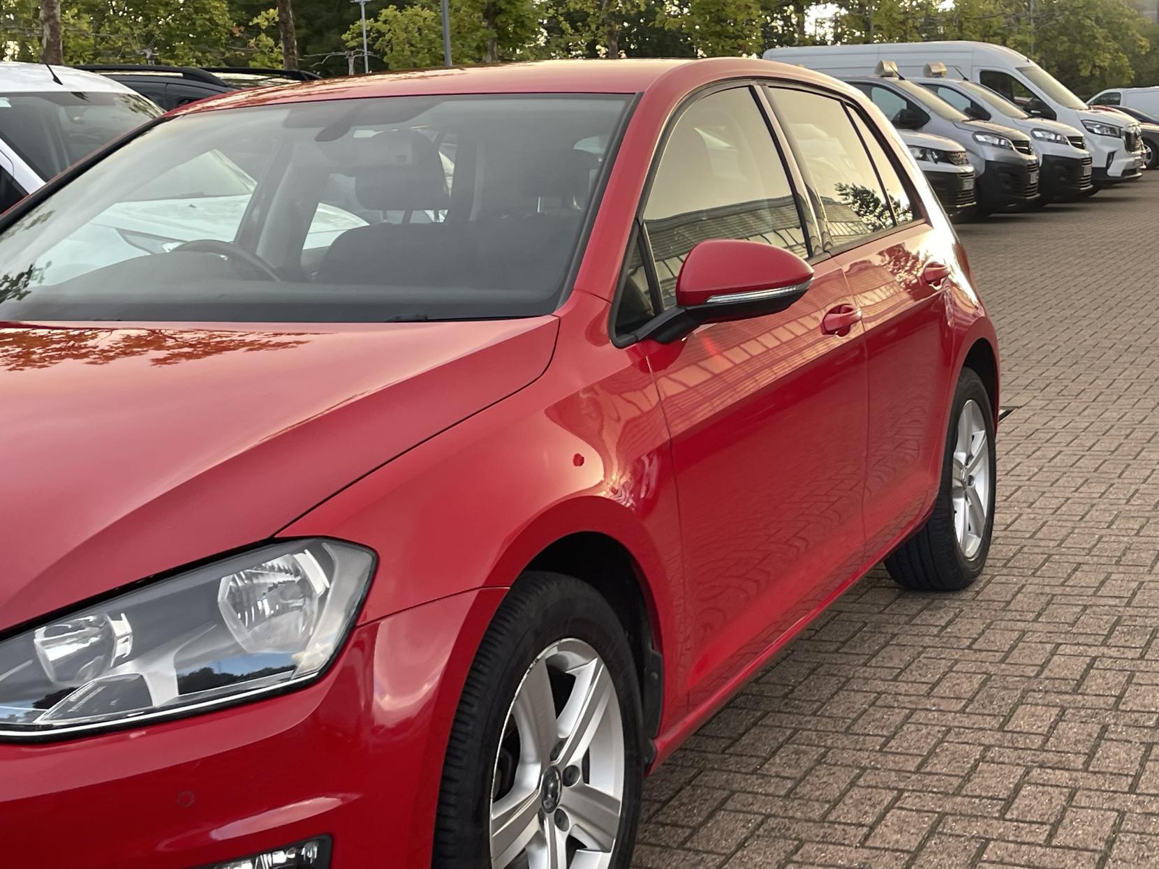 Volkswagen Golf 1.6 TDI BlueMotion Tech Match Hatchback 5dr Diesel DSG Euro 6 (s/s) (110 ps)