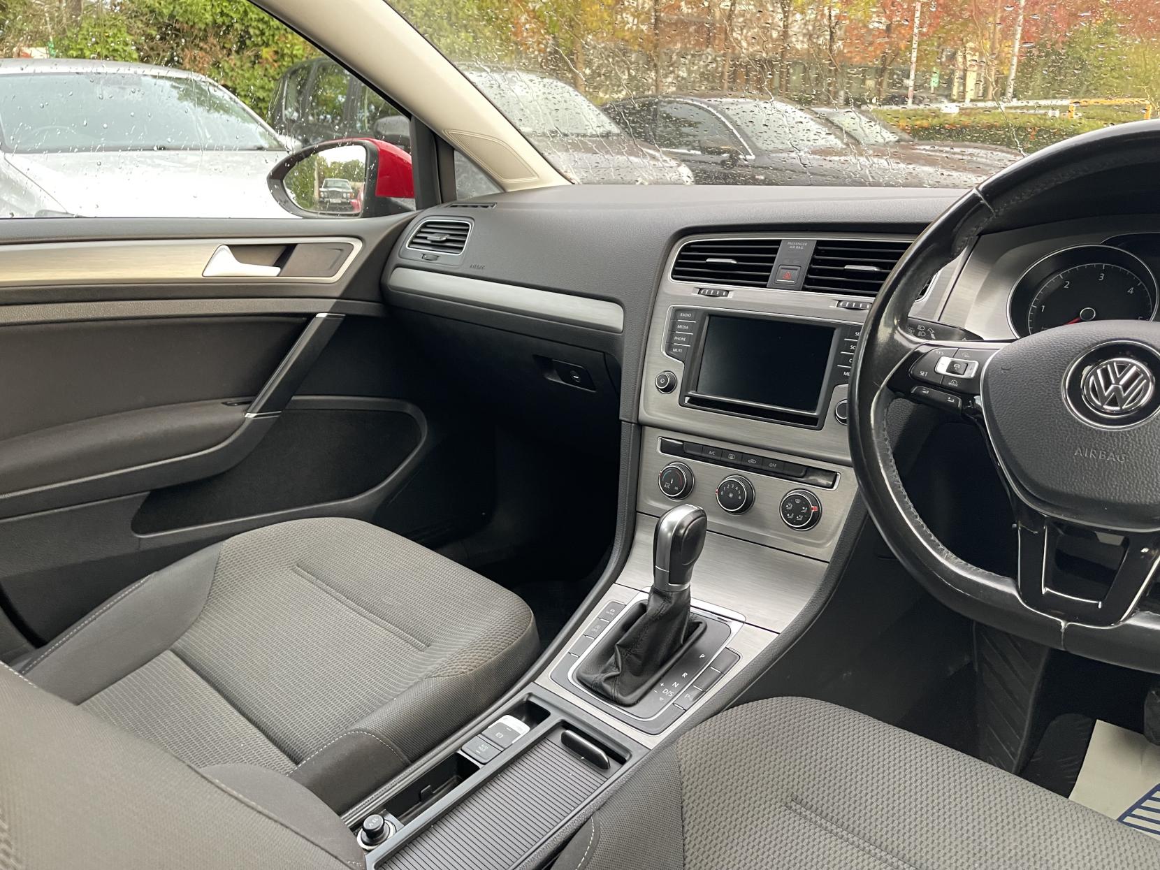 Volkswagen Golf 1.6 TDI BlueMotion Tech Match Hatchback 5dr Diesel DSG Euro 6 (s/s) (110 ps)