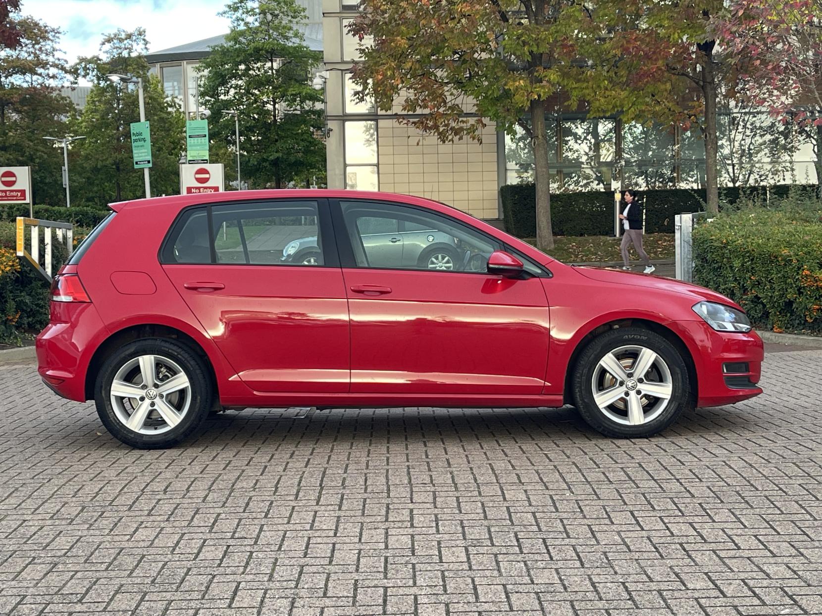 Volkswagen Golf 1.6 TDI BlueMotion Tech Match Hatchback 5dr Diesel DSG Euro 6 (s/s) (110 ps)