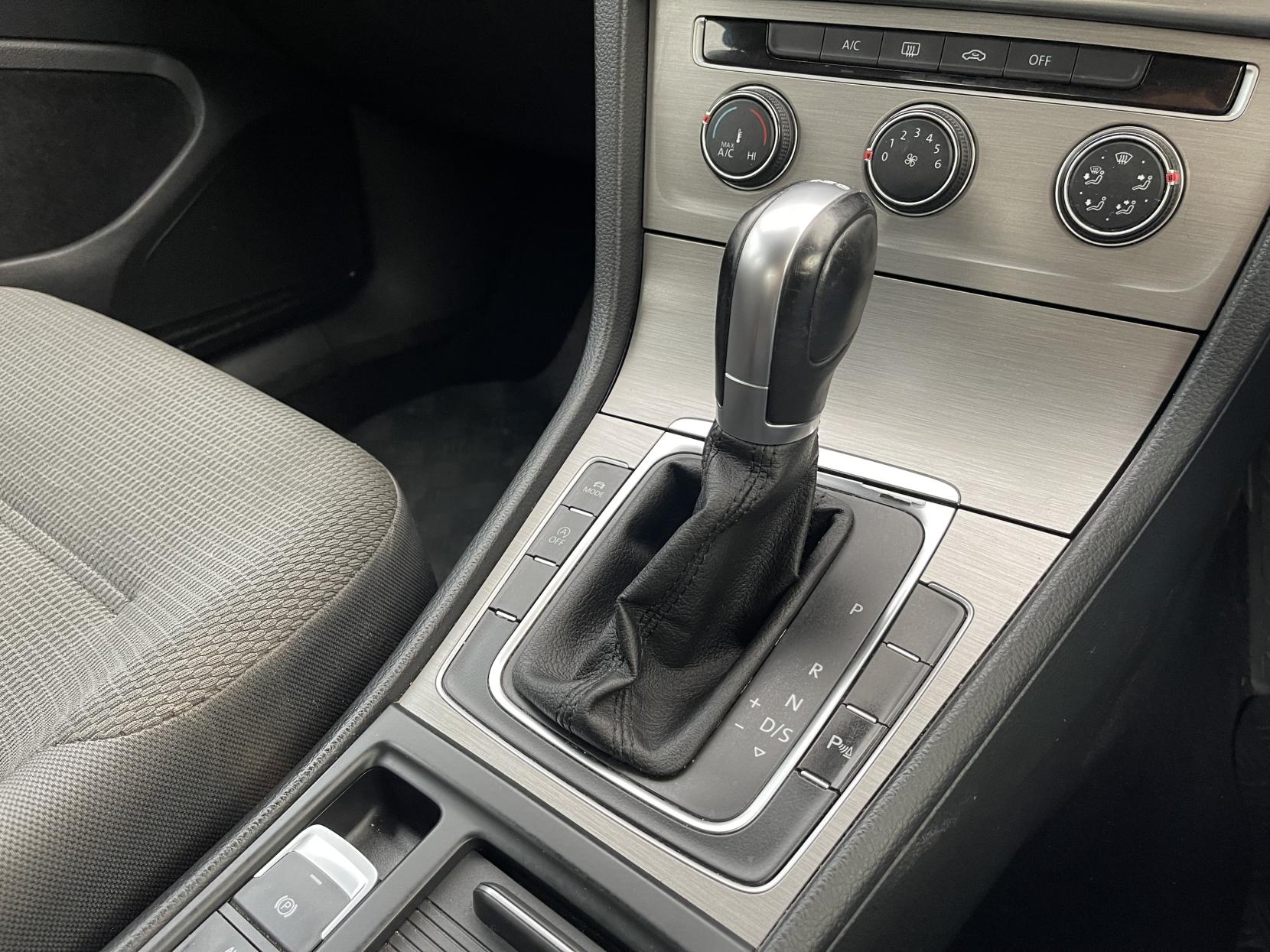 Volkswagen Golf 1.6 TDI BlueMotion Tech Match Hatchback 5dr Diesel DSG Euro 6 (s/s) (110 ps)