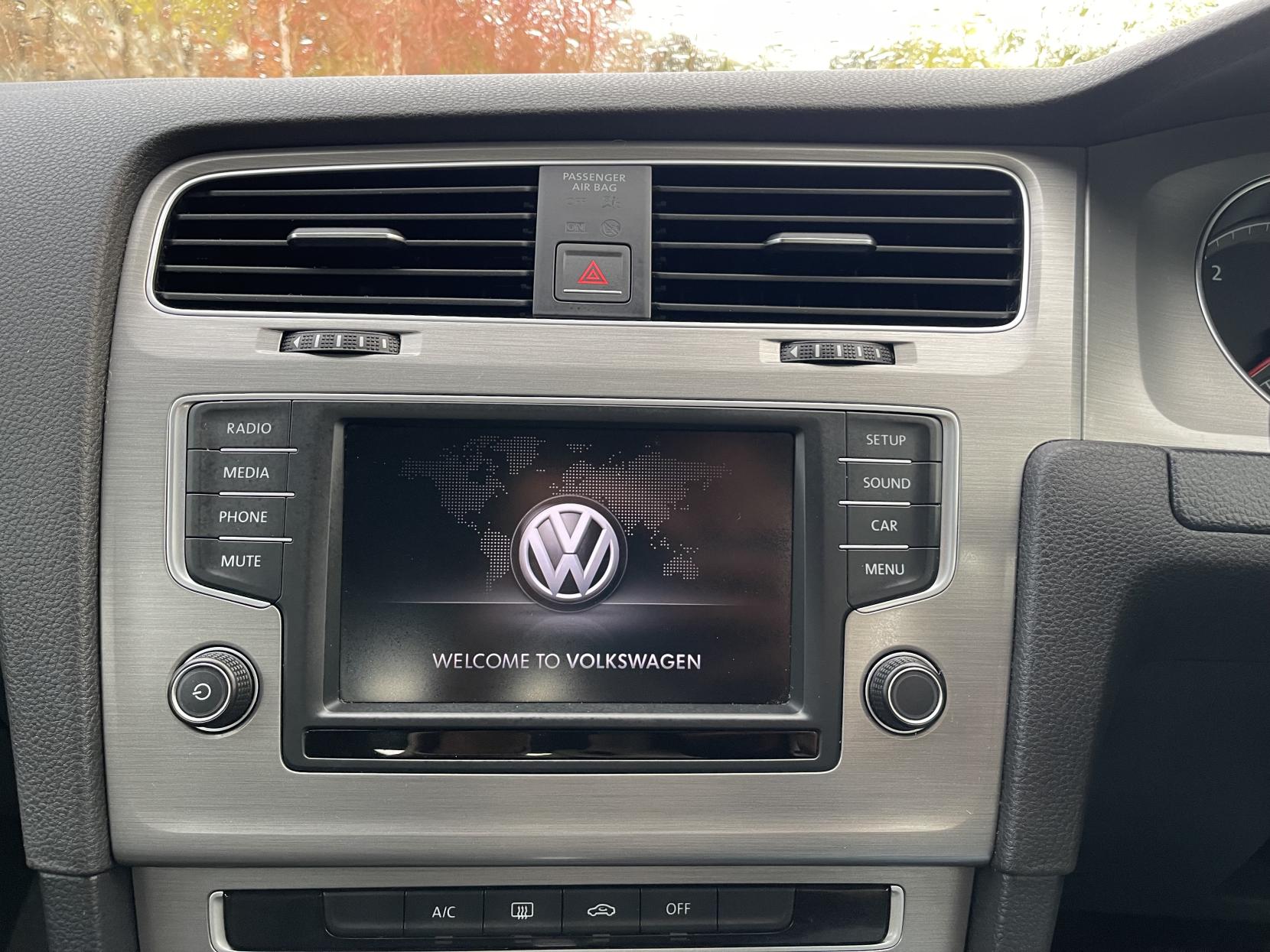 Volkswagen Golf 1.6 TDI BlueMotion Tech Match Hatchback 5dr Diesel DSG Euro 6 (s/s) (110 ps)