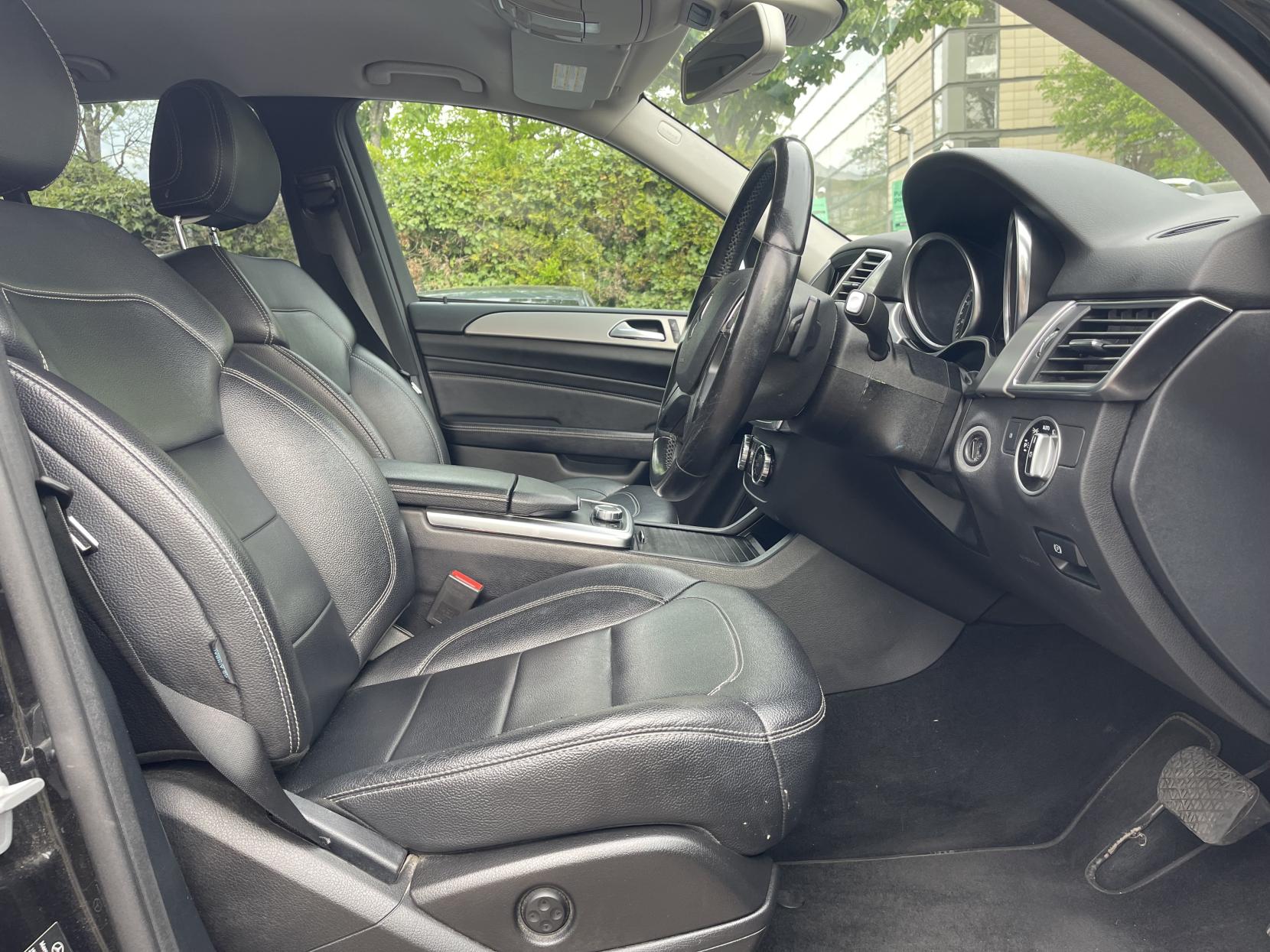 Mercedes-Benz M Class 2.1 ML250 BlueTEC Special Edition SUV 5dr Diesel G-Tronic 4WD Euro 6 (s/s) (204 ps)