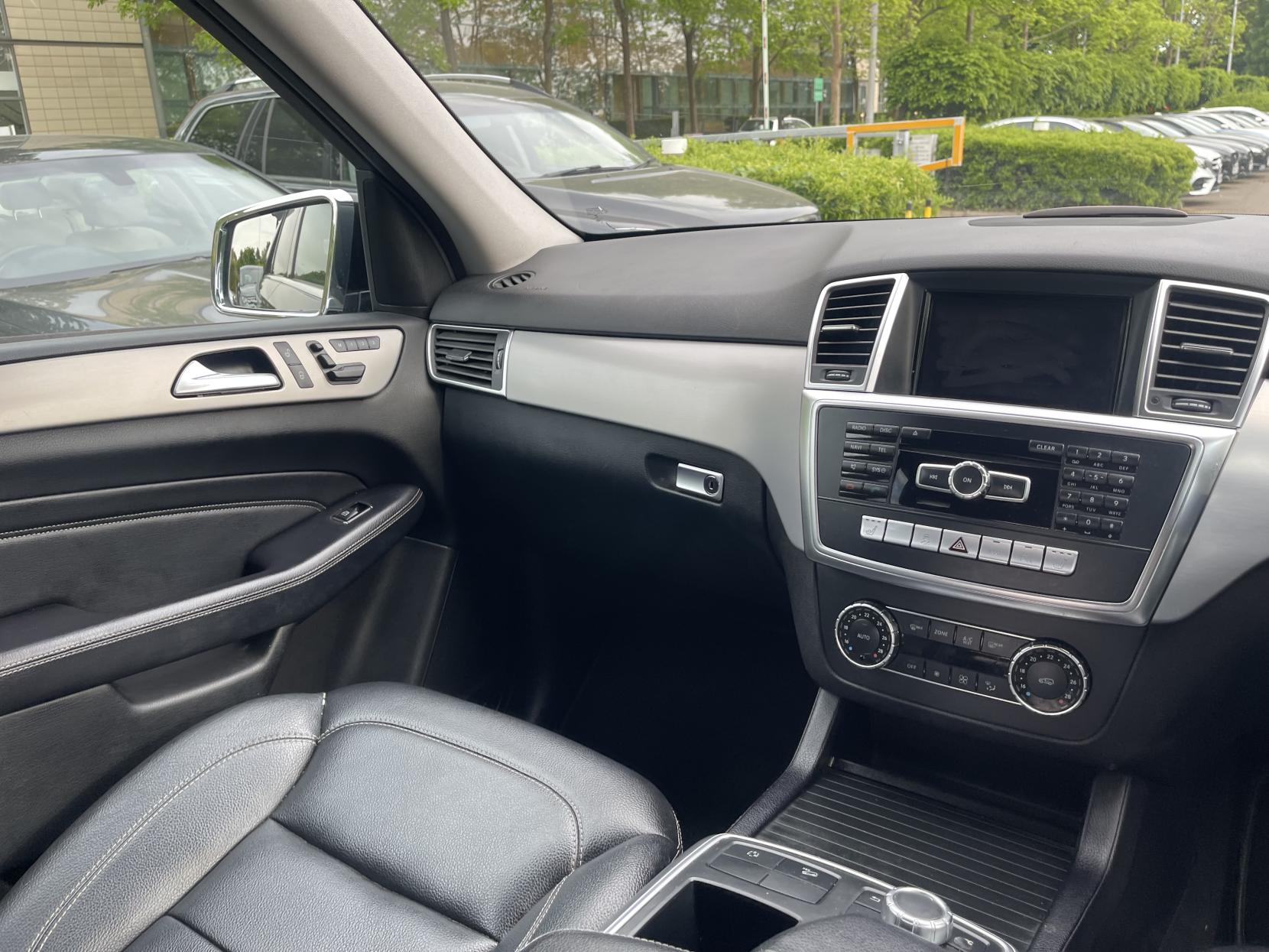 Mercedes-Benz M Class 2.1 ML250 BlueTEC Special Edition SUV 5dr Diesel G-Tronic 4WD Euro 6 (s/s) (204 ps)