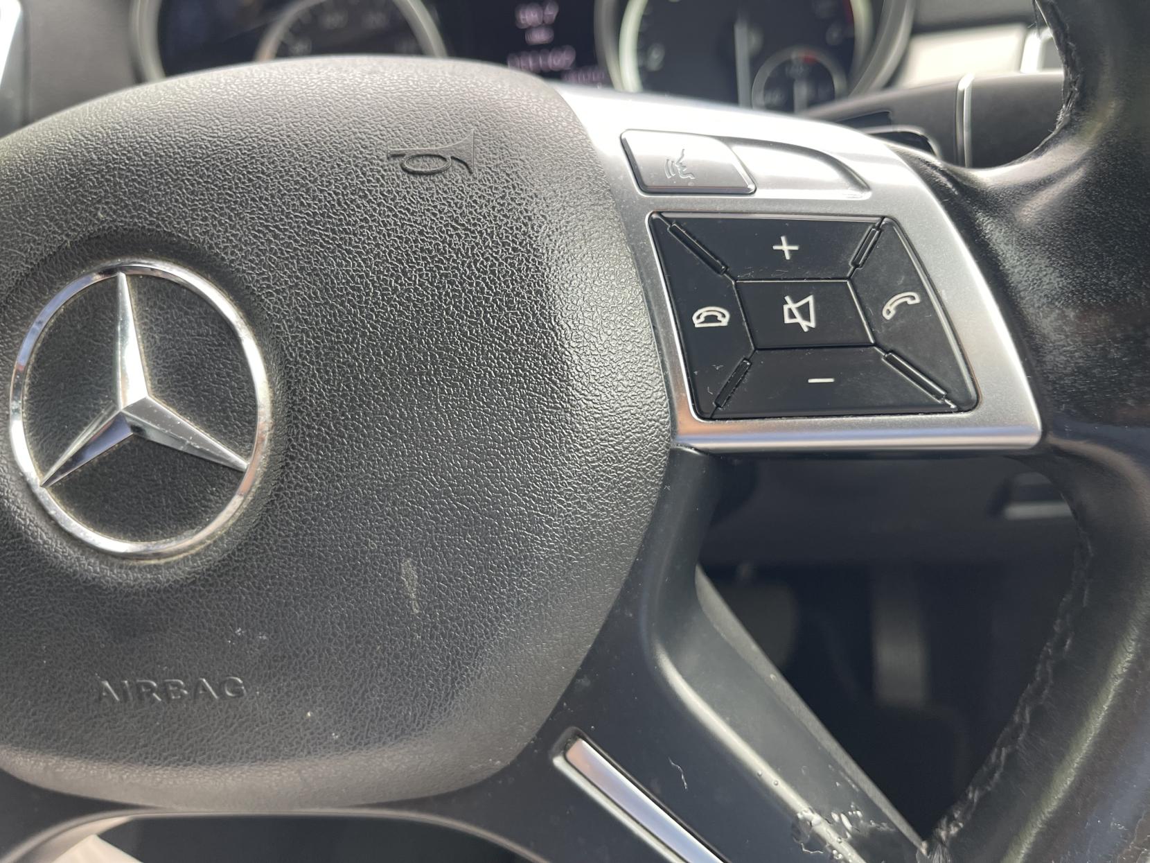Mercedes-Benz M Class 2.1 ML250 BlueTEC Special Edition SUV 5dr Diesel G-Tronic 4WD Euro 6 (s/s) (204 ps)