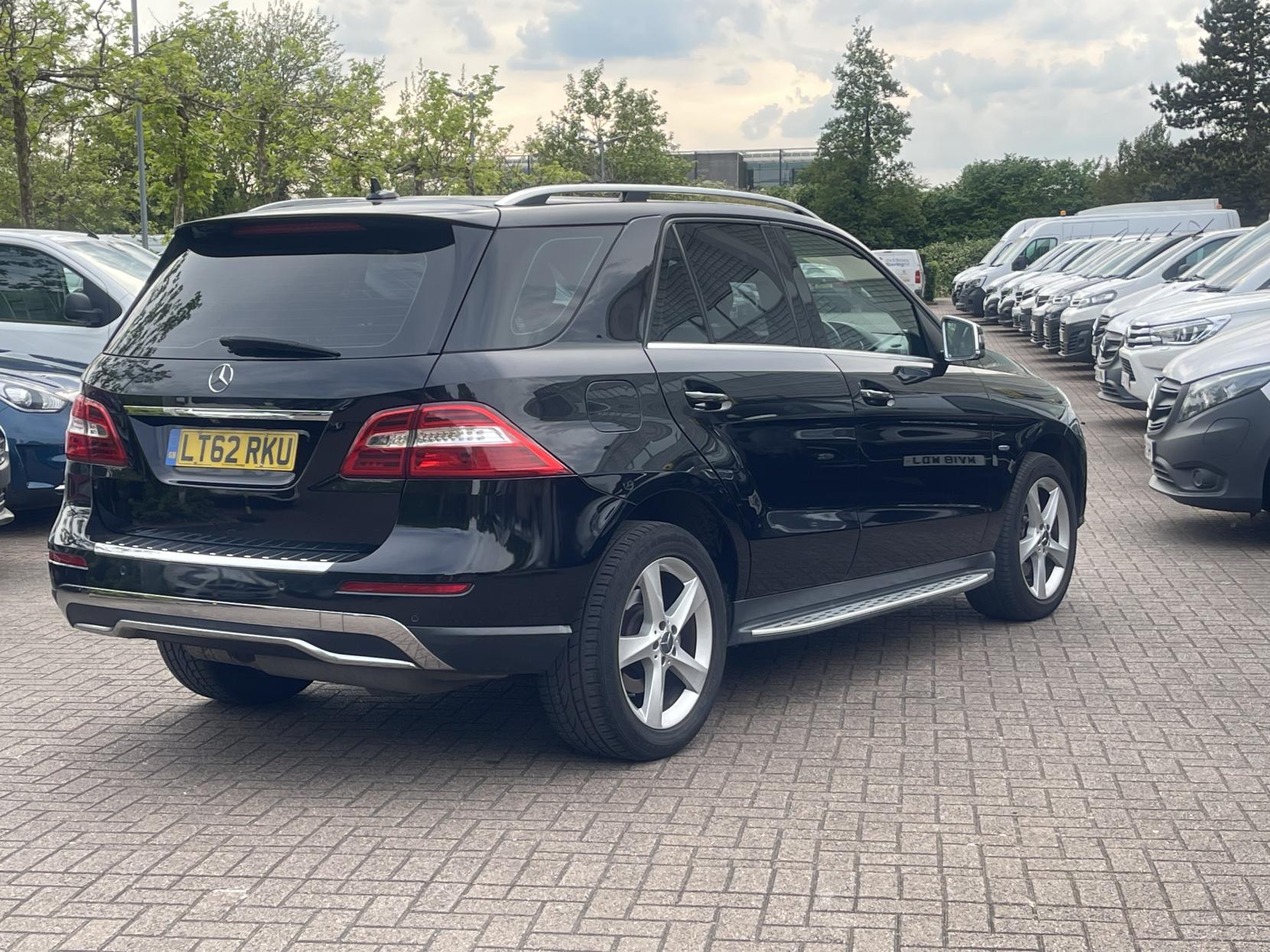 Mercedes-Benz M Class 2.1 ML250 BlueTEC Special Edition SUV 5dr Diesel G-Tronic 4WD Euro 6 (s/s) (204 ps)