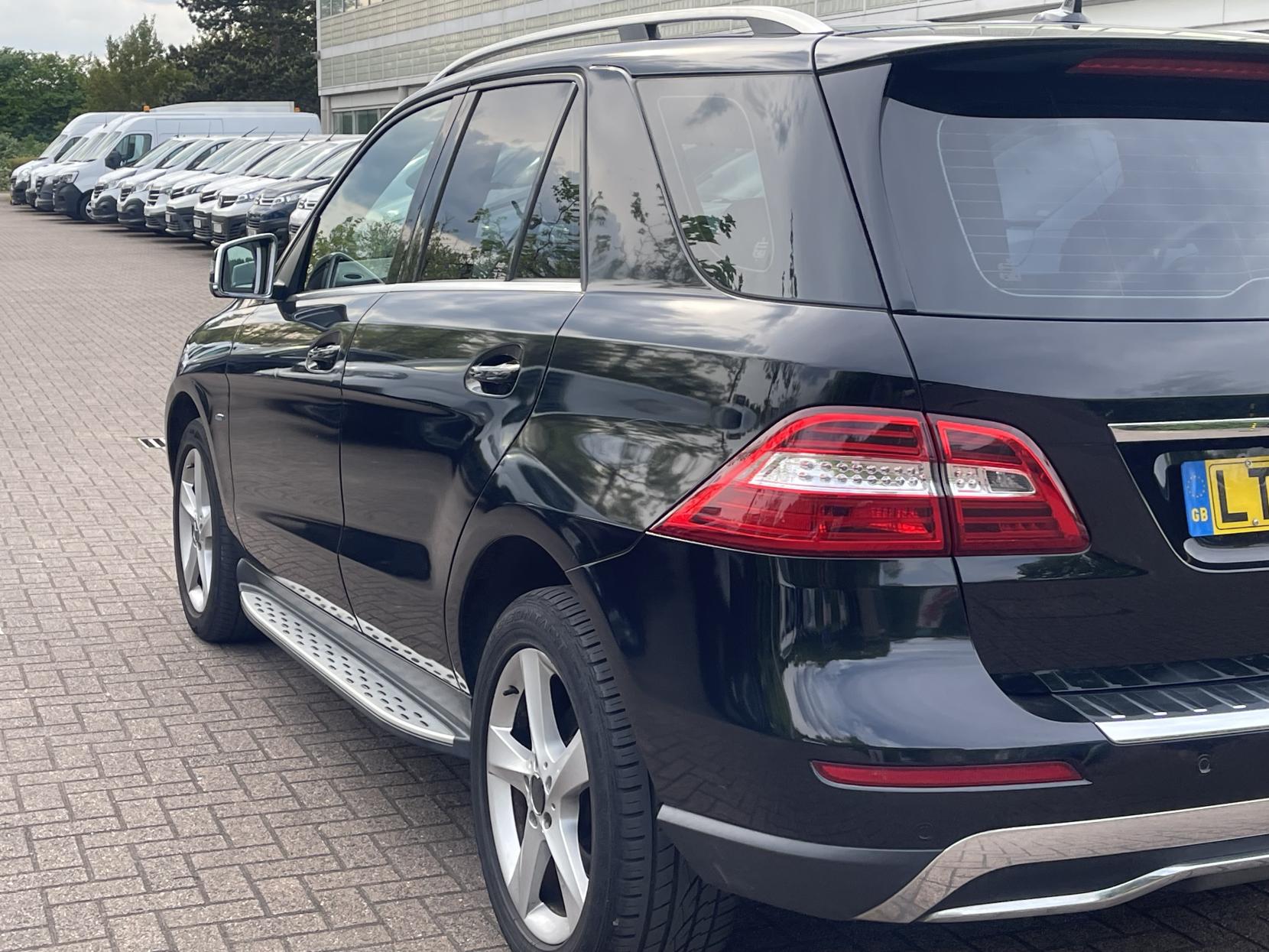 Mercedes-Benz M Class 2.1 ML250 BlueTEC Special Edition SUV 5dr Diesel G-Tronic 4WD Euro 6 (s/s) (204 ps)