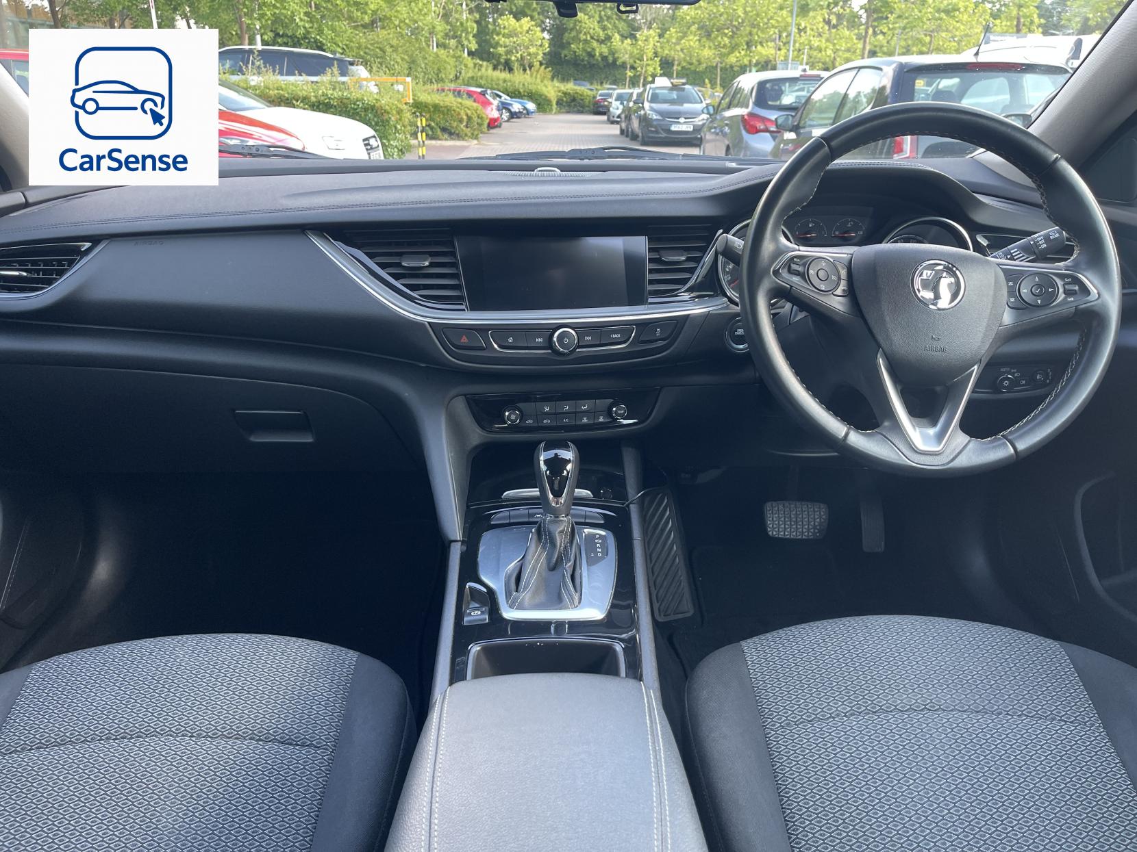 Vauxhall Insignia 1.6 Turbo D BlueInjection Design Nav Grand Sport 5dr Diesel Automatic Euro 6 (s/s) (136 ps)