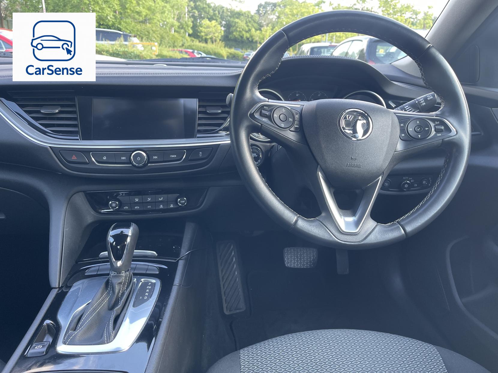 Vauxhall Insignia 1.6 Turbo D BlueInjection Design Nav Grand Sport 5dr Diesel Automatic Euro 6 (s/s) (136 ps)