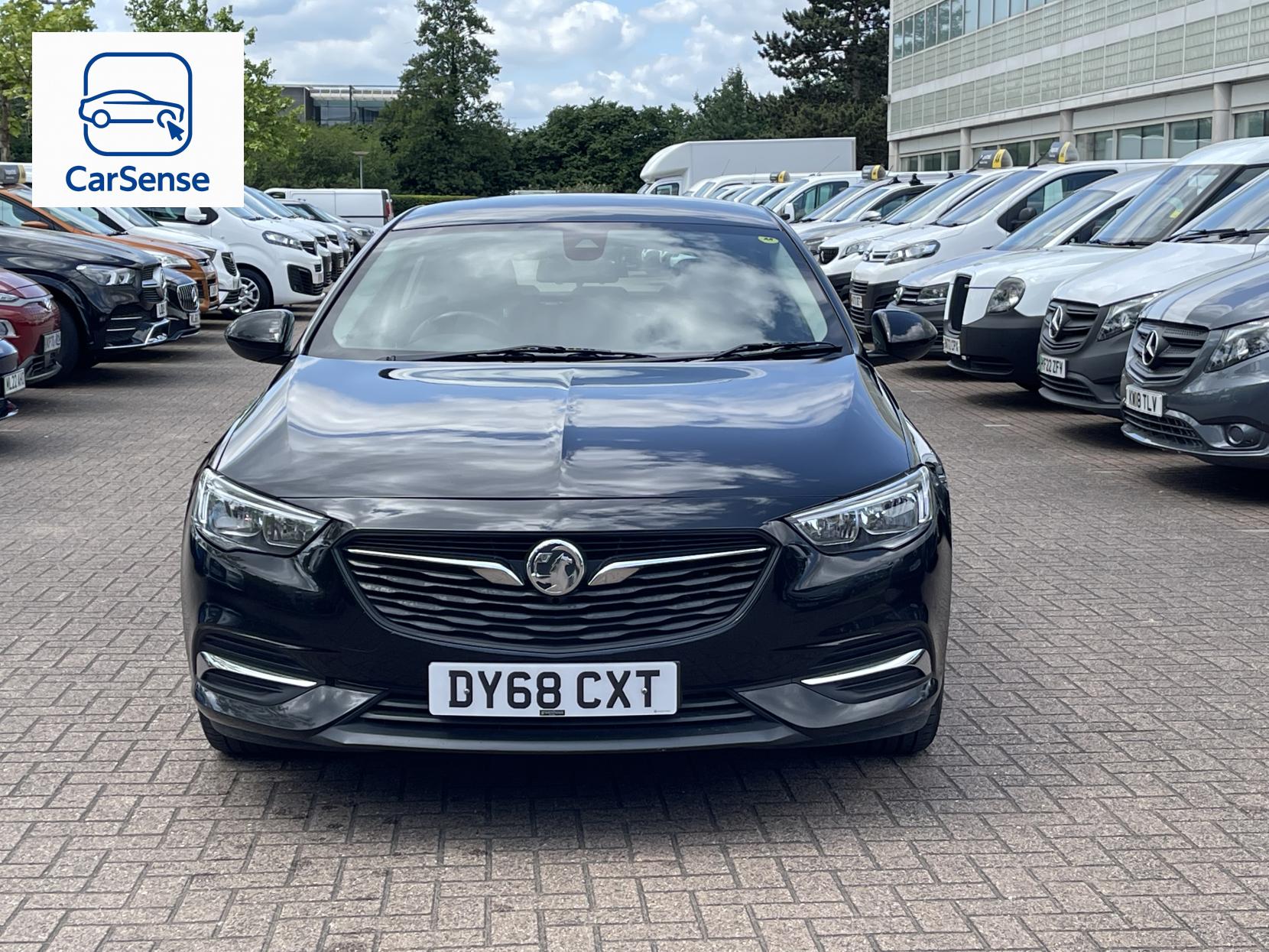 Vauxhall Insignia 1.6 Turbo D BlueInjection Design Nav Grand Sport 5dr Diesel Automatic Euro 6 (s/s) (136 ps)