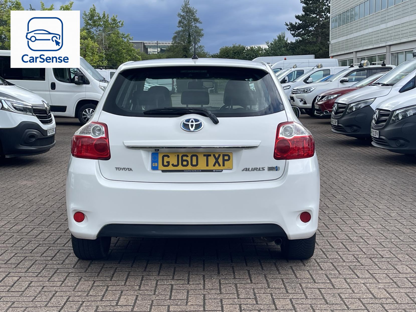 Toyota Auris 1.8 VVT-h T Spirit Hatchback 5dr Petrol Hybrid CVT Euro 5 (s/s) (136 ps)