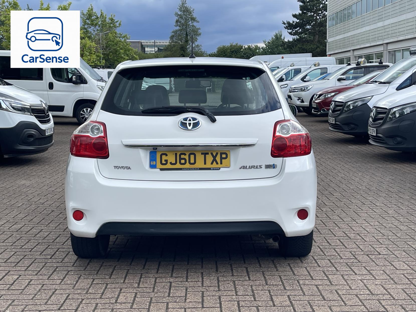 Toyota Auris 1.8 VVT-h T Spirit Hatchback 5dr Petrol Hybrid CVT Euro 5 (s/s) (136 ps)