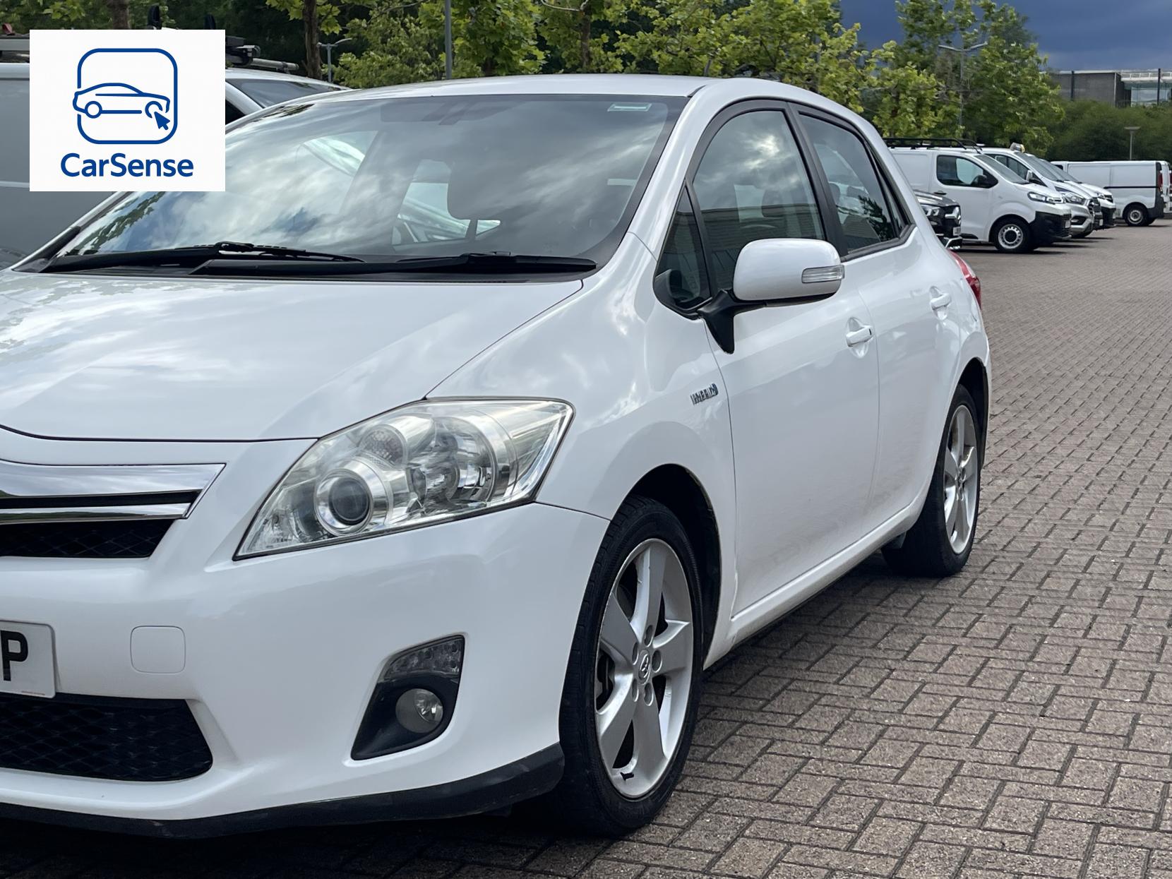 Toyota Auris 1.8 VVT-h T Spirit Hatchback 5dr Petrol Hybrid CVT Euro 5 (s/s) (136 ps)
