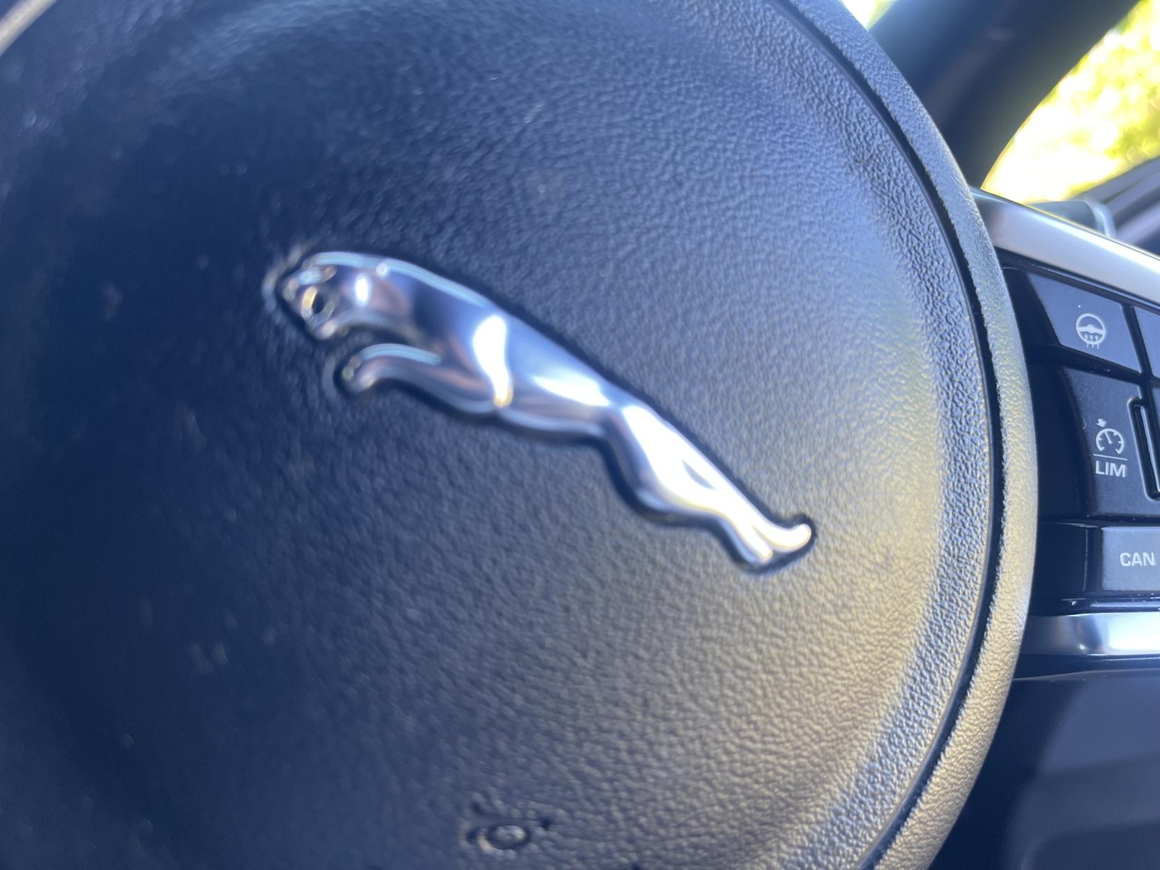 Jaguar XF 2.0d R-Sport Saloon 4dr Diesel Auto Euro 6 (s/s) (180 ps)