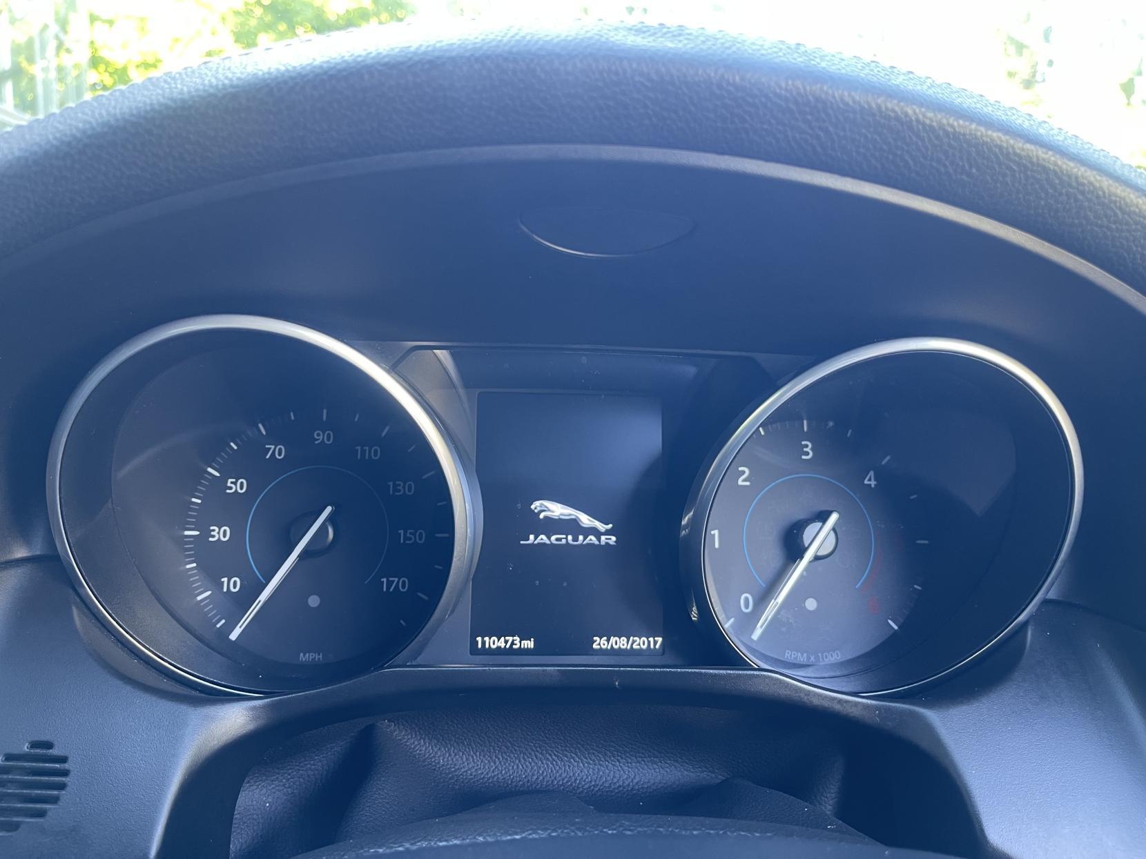 Jaguar XF 2.0d R-Sport Saloon 4dr Diesel Auto Euro 6 (s/s) (180 ps)