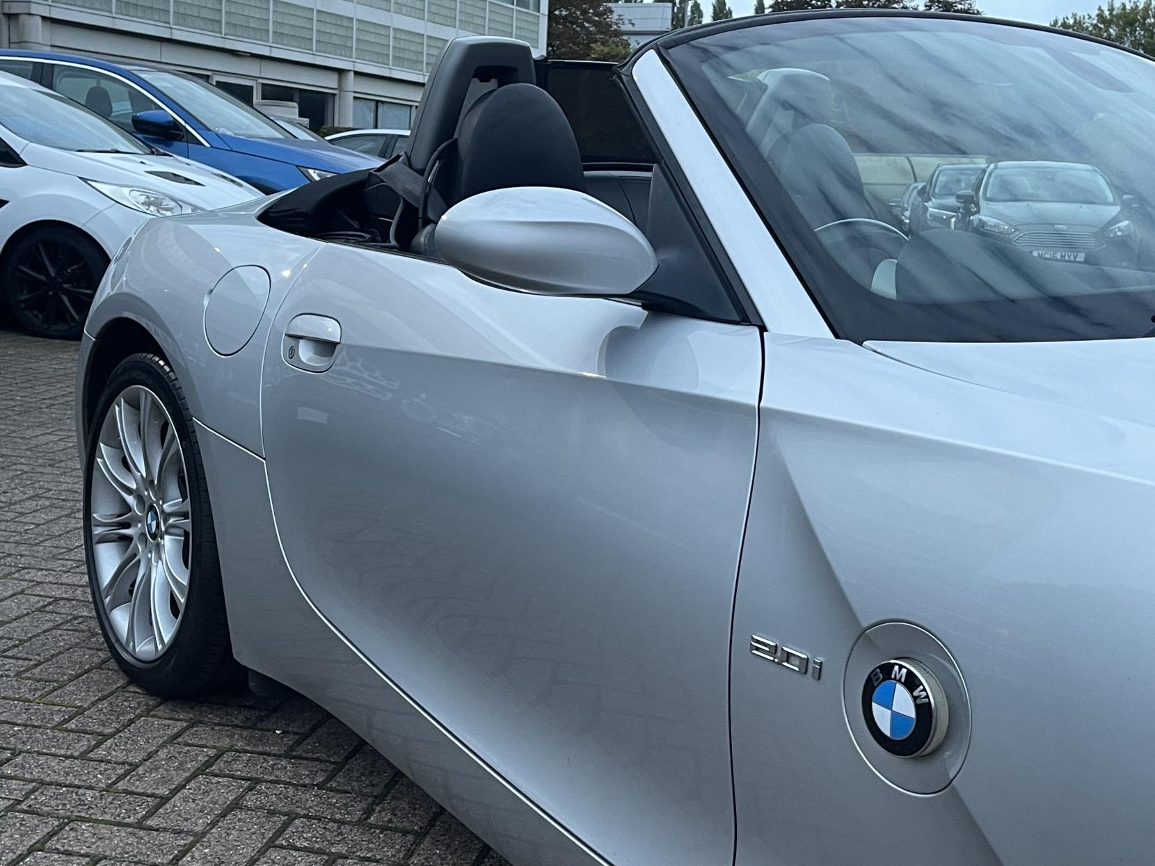 BMW Z4 2.0i Edition Sport Convertible 2dr Petrol Manual Euro 4 (150 ps)