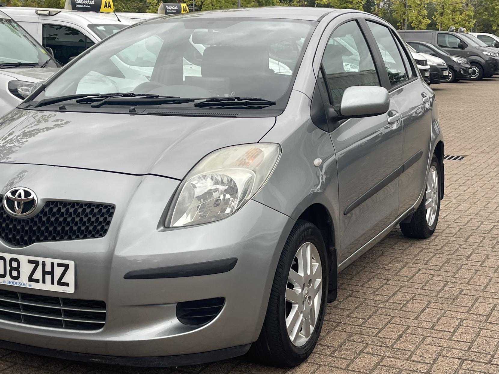 Toyota Yaris 1.3 VVT-i TR Hatchback 5dr Petrol Manual (141 g/km, 85 bhp)