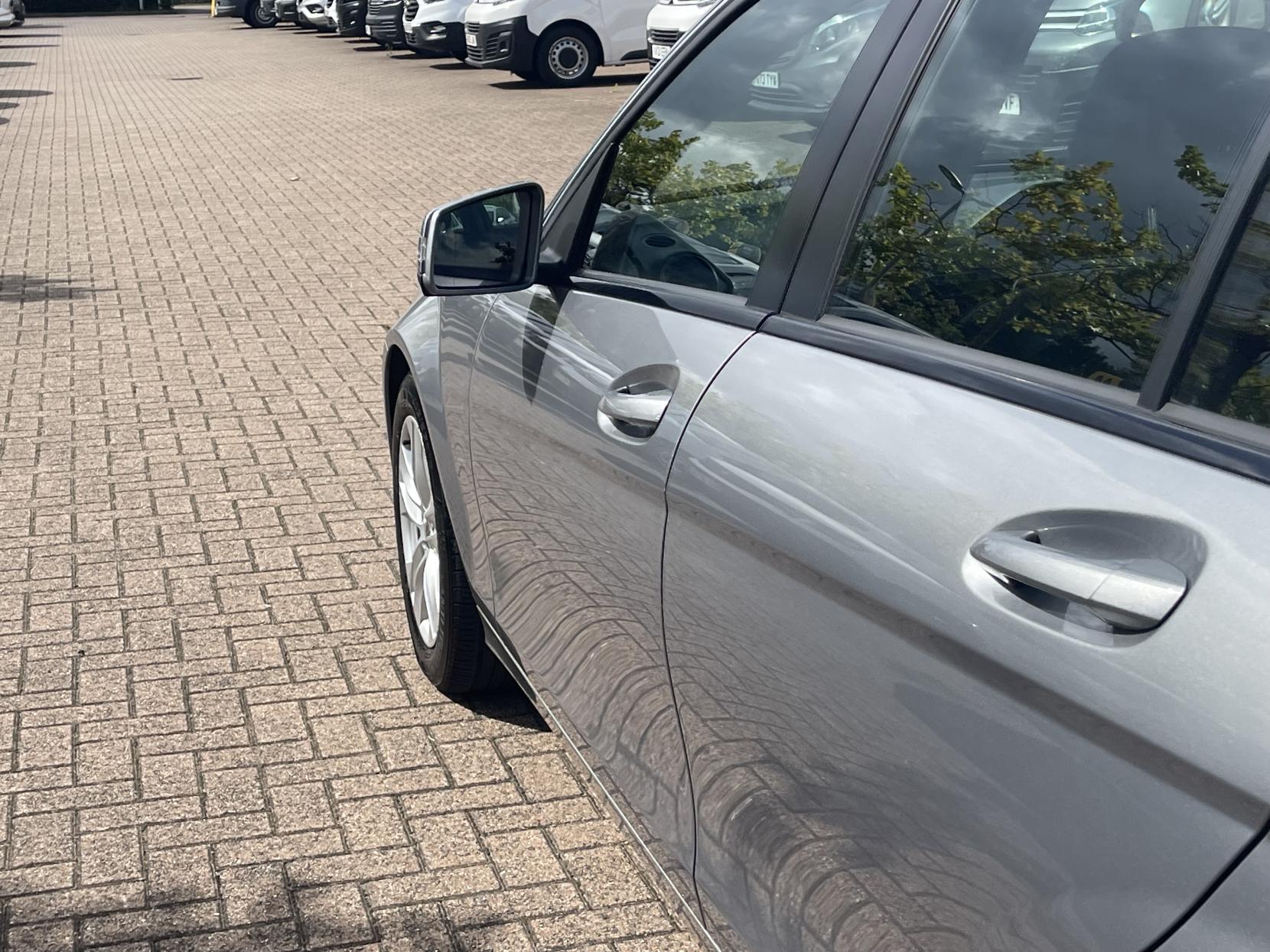 Mercedes-Benz C Class 1.6 C180 BlueEfficiency Executive SE Saloon 4dr Petrol G-Tronic+ Euro 5 (s/s) (156 ps)