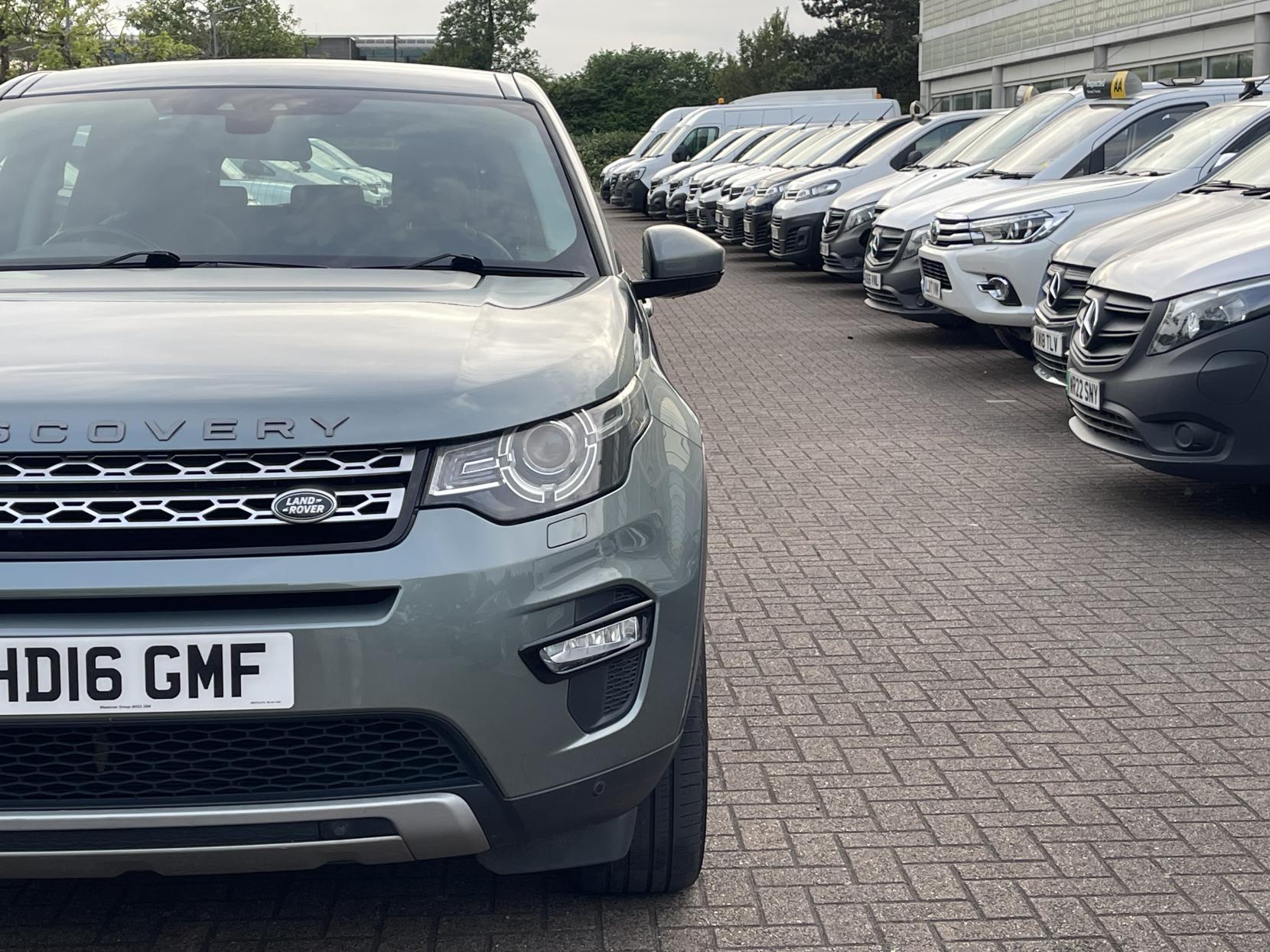 Land Rover Discovery Sport 2.0 TD4 HSE SUV 5dr Diesel Auto 4WD Euro 6 (s/s) (180 ps)