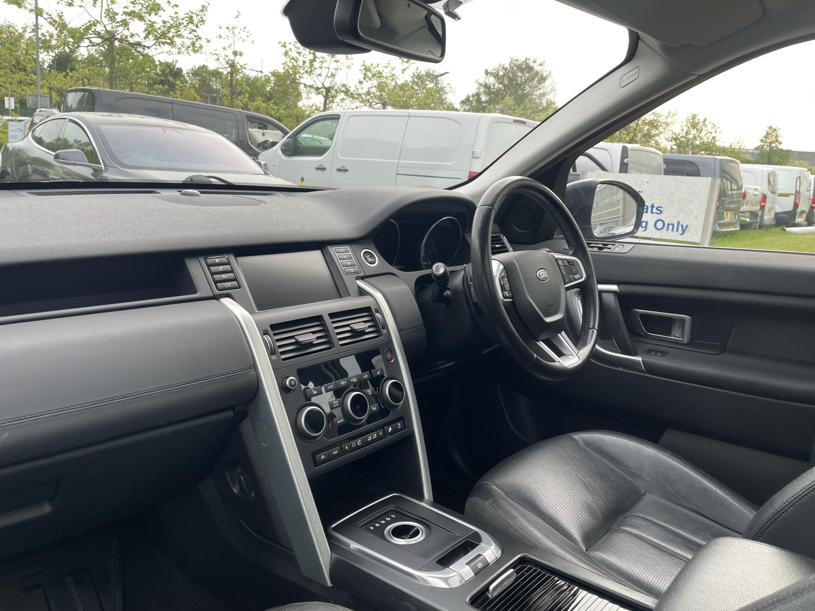 Land Rover Discovery Sport 2.0 TD4 HSE SUV 5dr Diesel Auto 4WD Euro 6 (s/s) (180 ps)