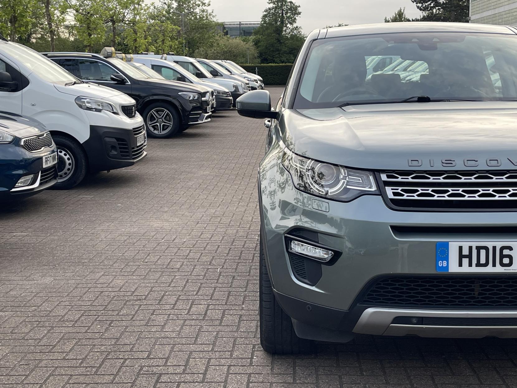 Land Rover Discovery Sport 2.0 TD4 HSE SUV 5dr Diesel Auto 4WD Euro 6 (s/s) (180 ps)