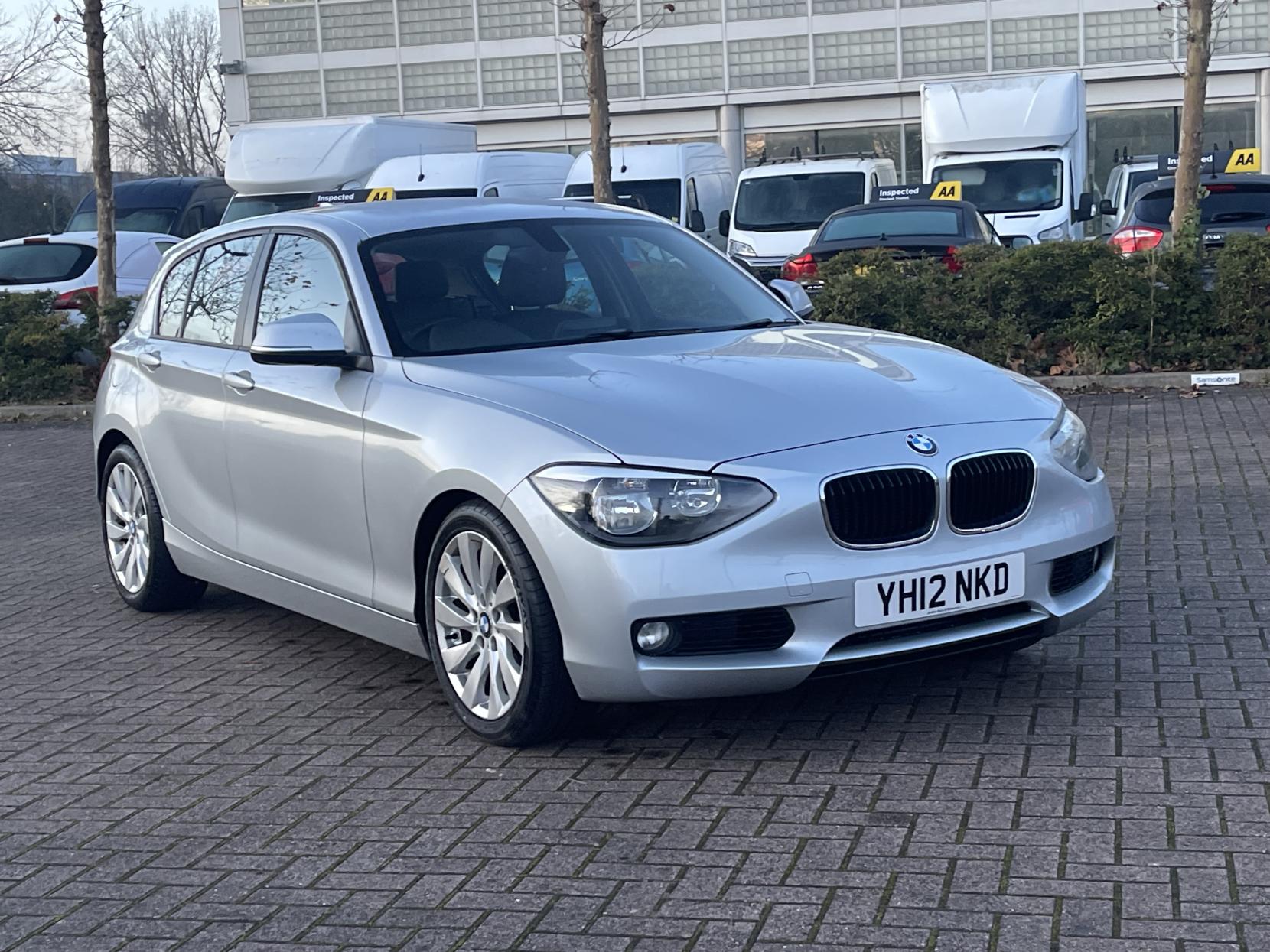 BMW 1 Series 1.6 118i SE Hatchback 5dr Petrol Auto Euro 5 (s/s) (170 ps)