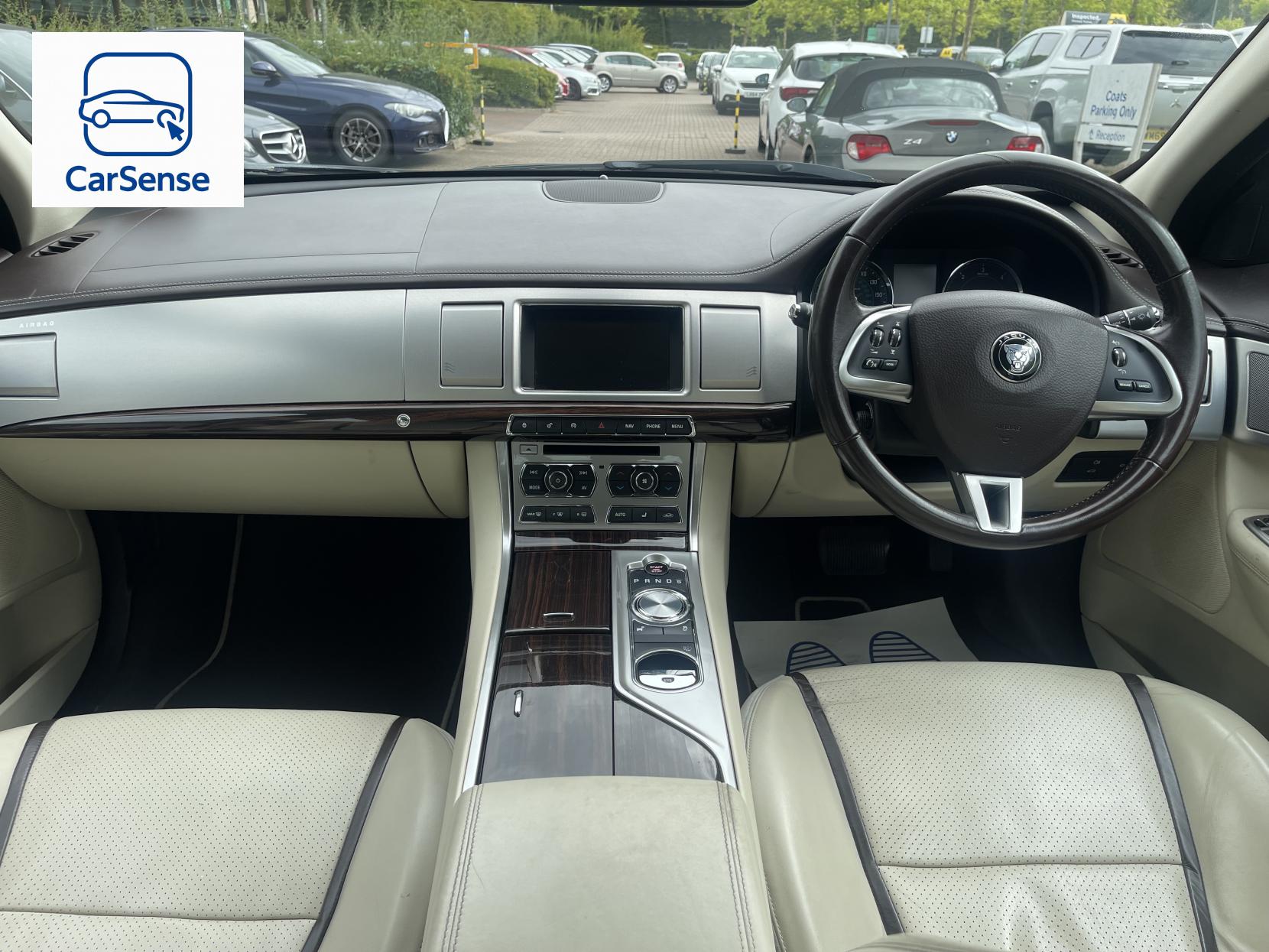 Jaguar XF 2.2d Portfolio Saloon 4dr Diesel Auto Euro 5 (s/s) (200 ps)