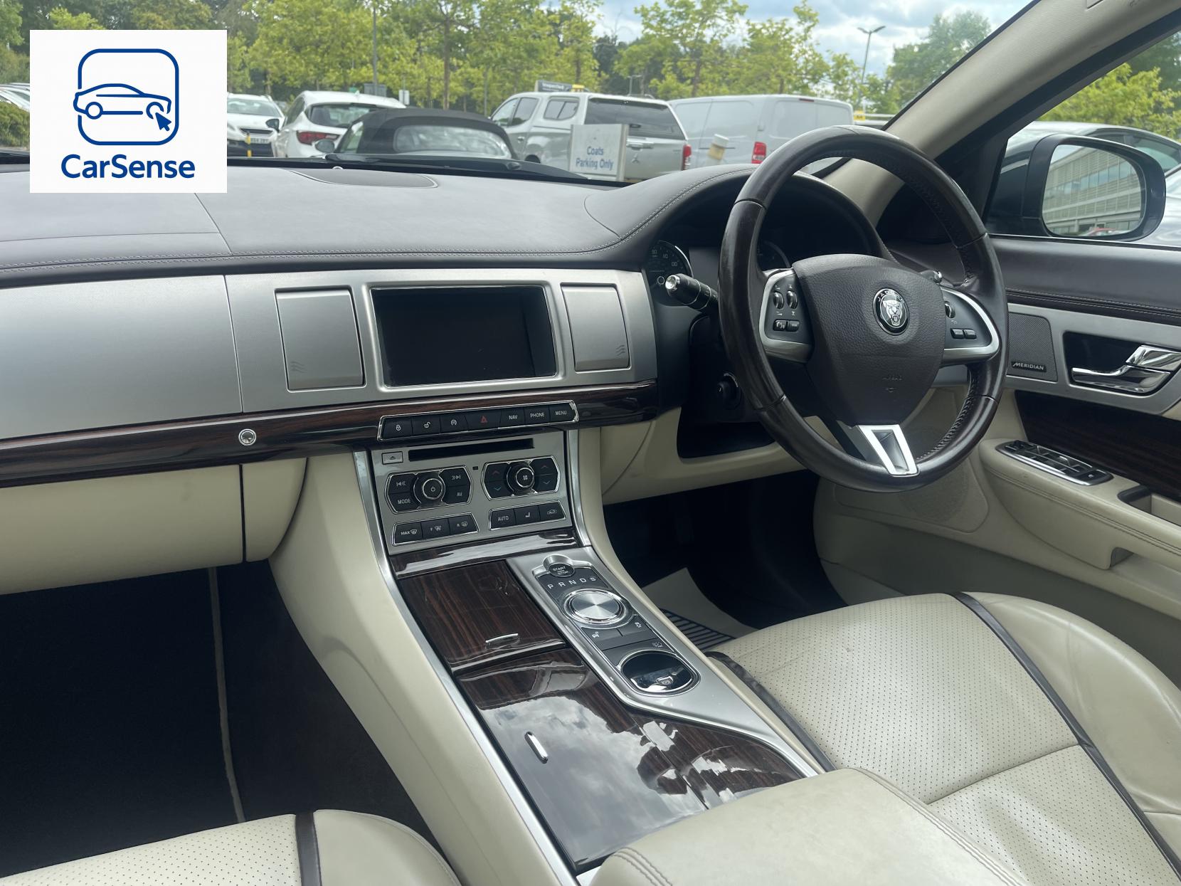 Jaguar XF 2.2d Portfolio Saloon 4dr Diesel Auto Euro 5 (s/s) (200 ps)