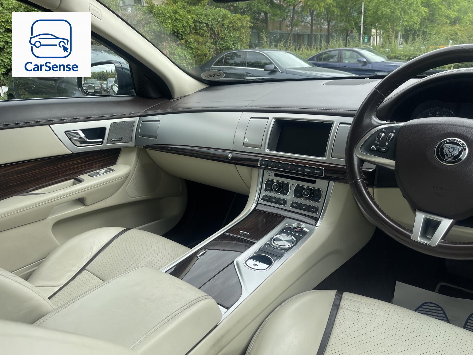 Jaguar XF 2.2d Portfolio Saloon 4dr Diesel Auto Euro 5 (s/s) (200 ps)