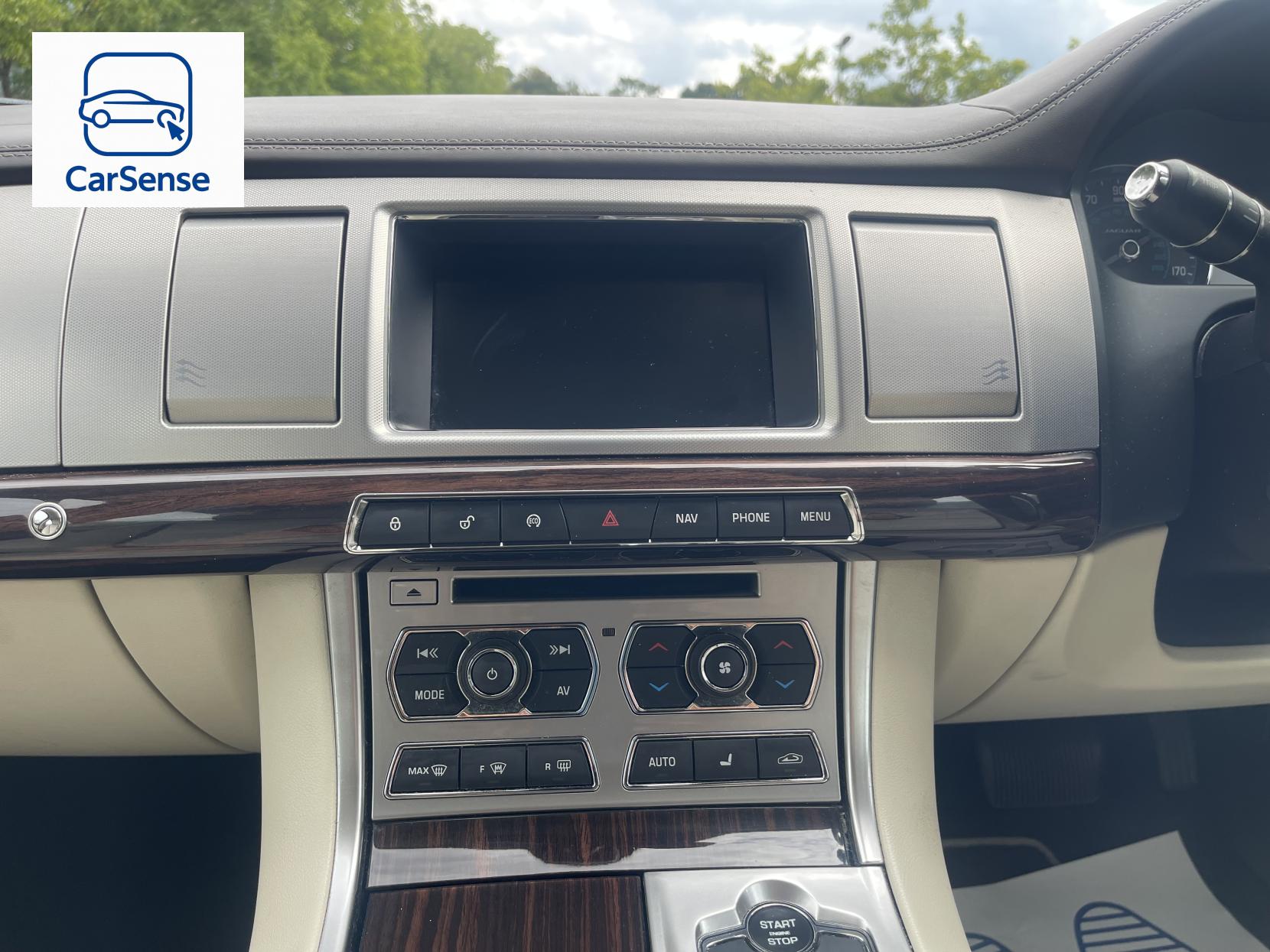 Jaguar XF 2.2d Portfolio Saloon 4dr Diesel Auto Euro 5 (s/s) (200 ps)