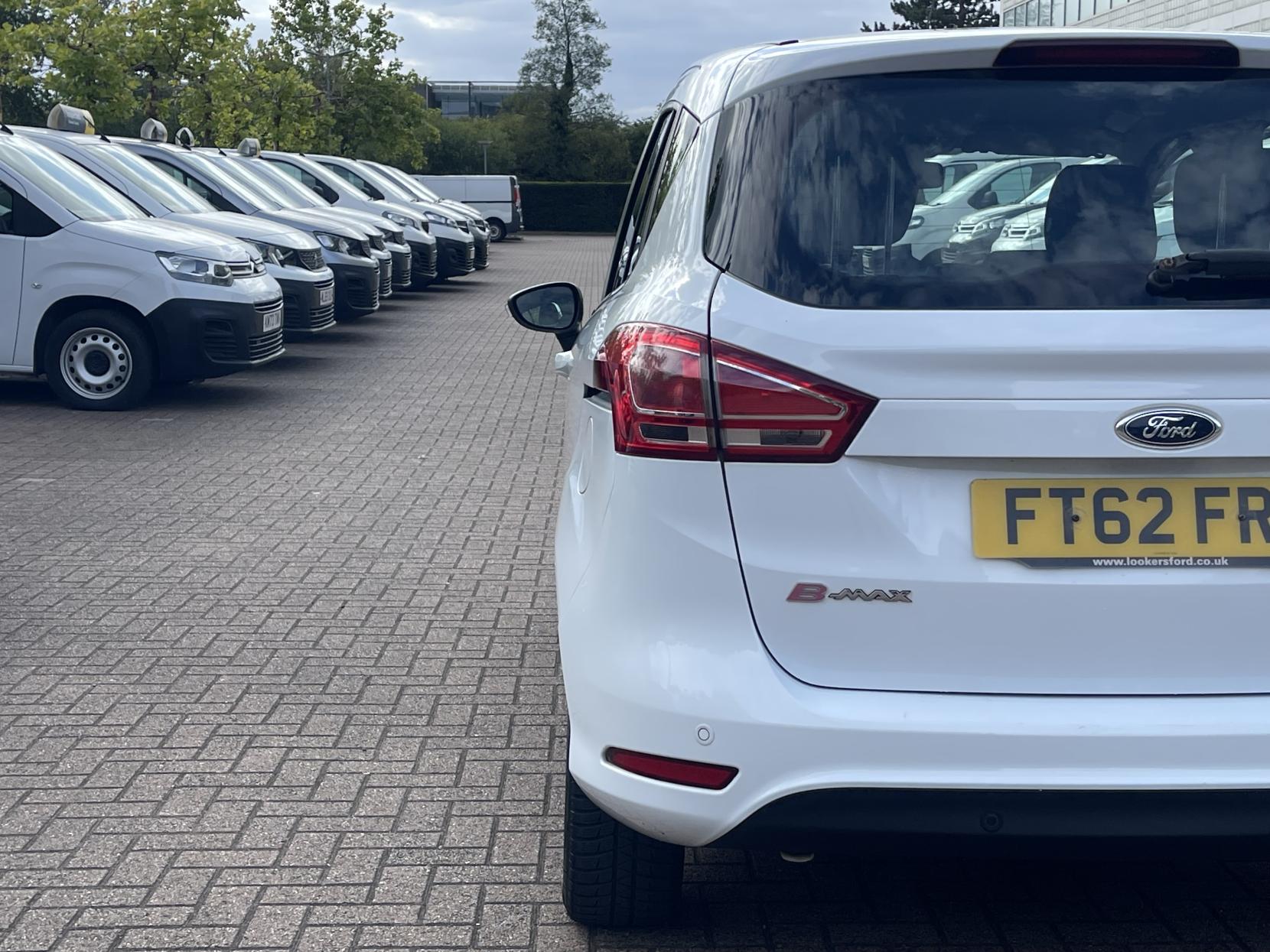 Ford B-Max 1.6 Titanium MPV 5dr Petrol Powershift Euro 5 (105 ps)