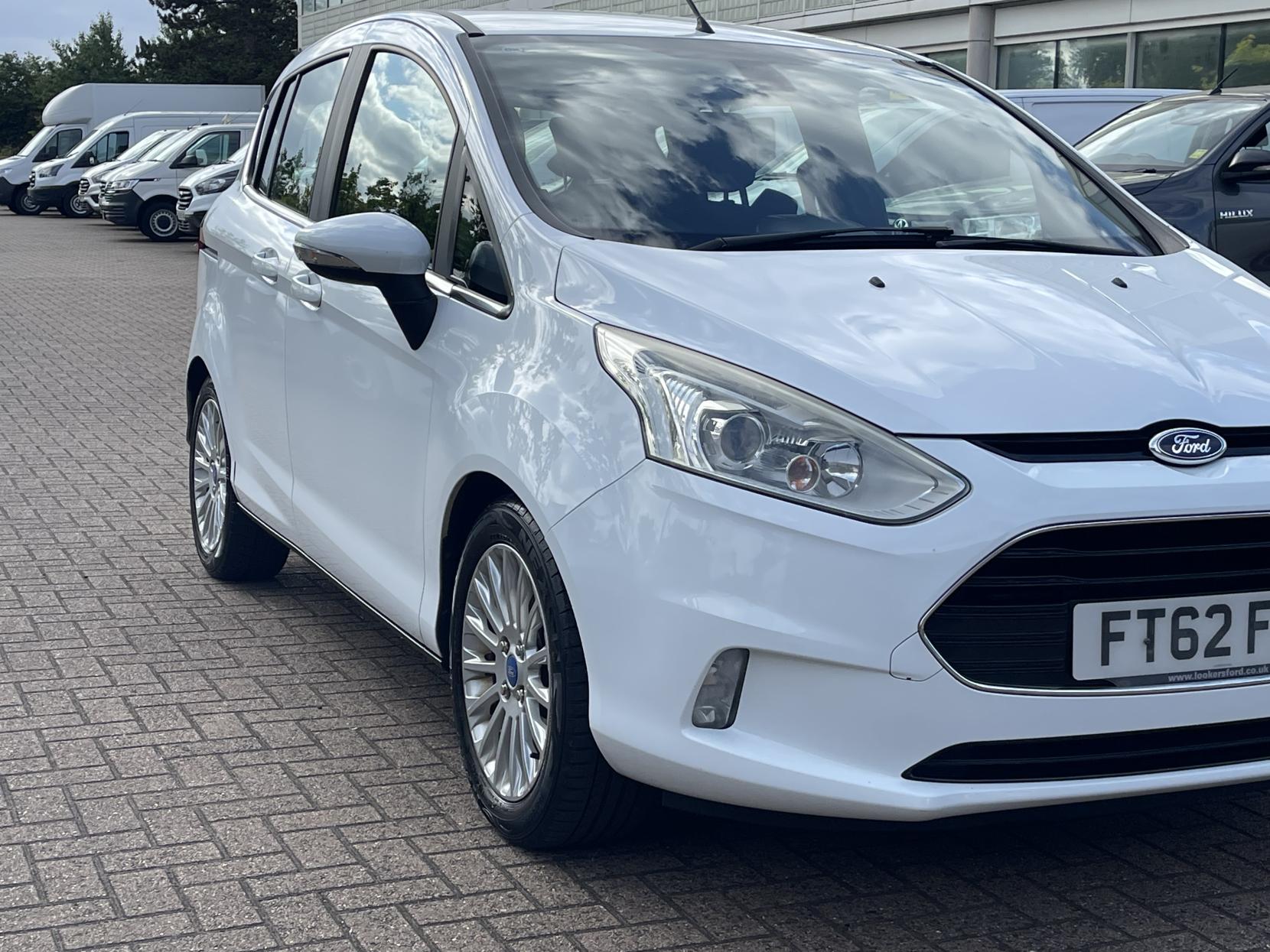 Ford B-Max 1.6 Titanium MPV 5dr Petrol Powershift Euro 5 (105 ps)