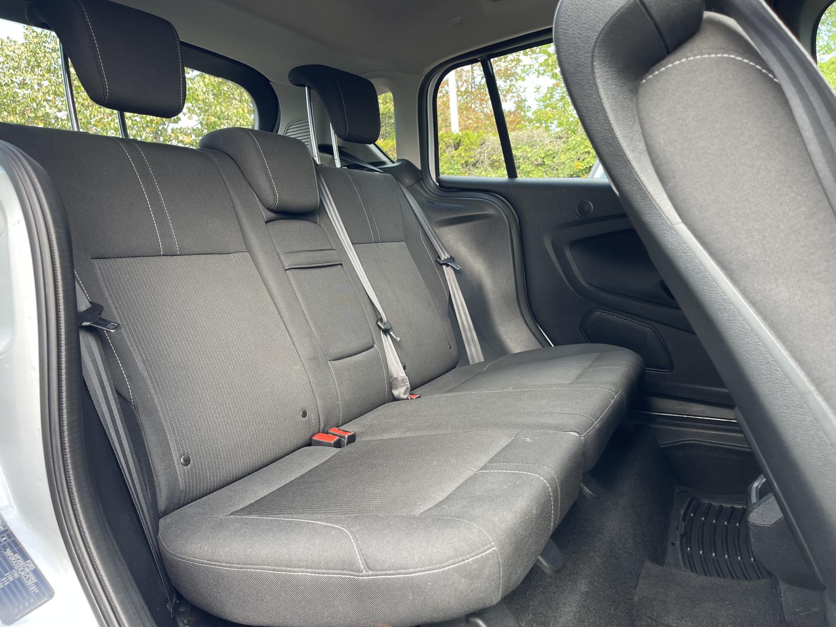 Ford B-Max 1.6 Titanium MPV 5dr Petrol Powershift Euro 5 (105 ps)