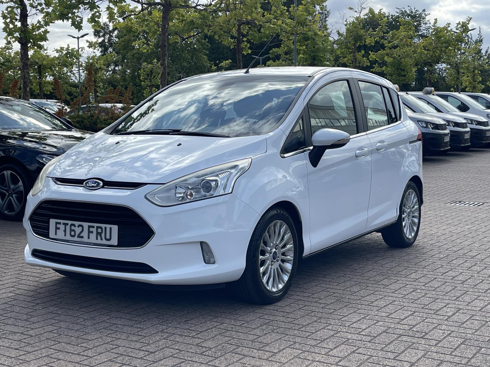 Ford B-Max 1.6 Titanium MPV 5dr Petrol Powershift Euro 5 (105 ps)