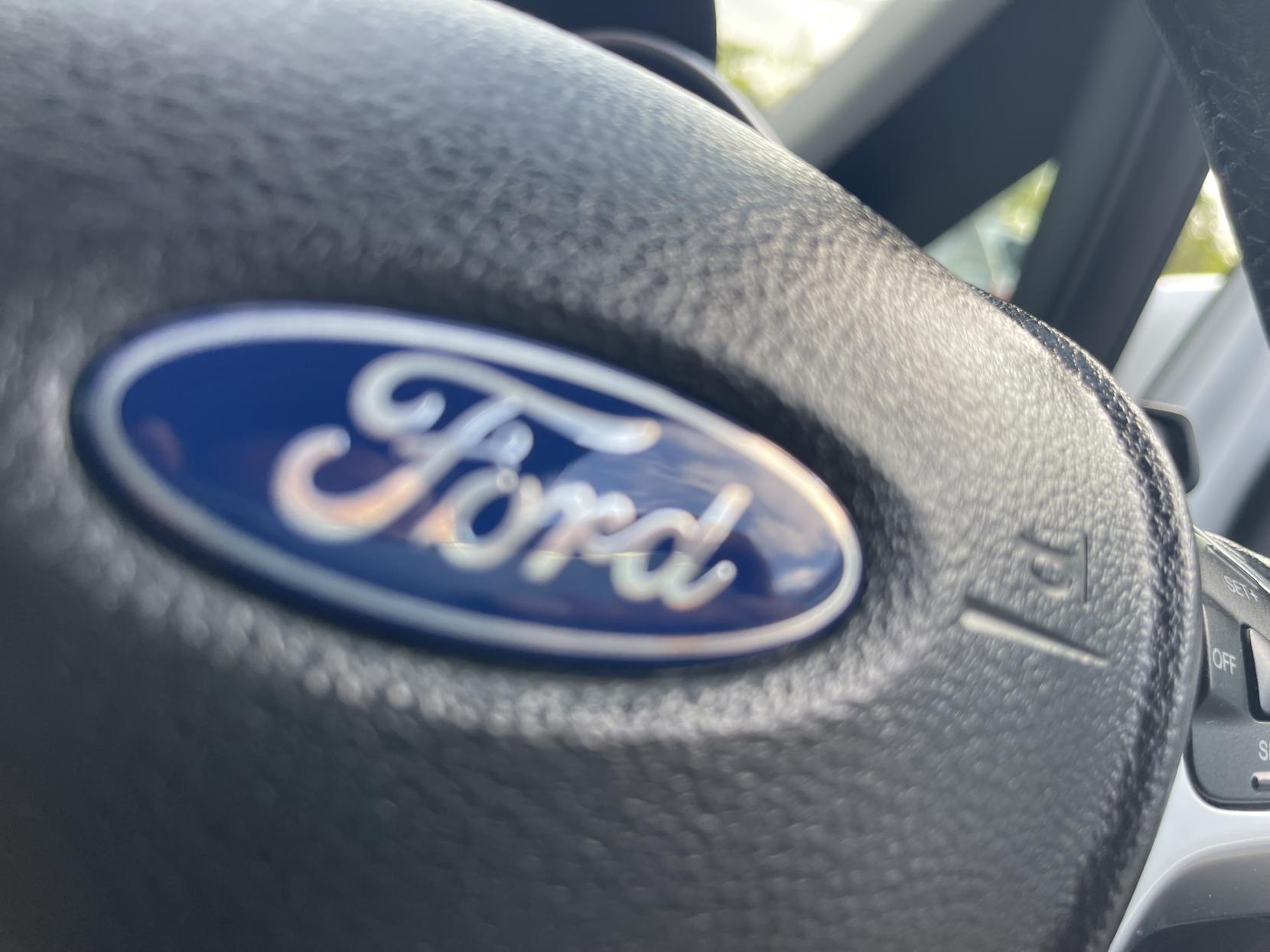Ford B-Max 1.6 Titanium MPV 5dr Petrol Powershift Euro 5 (105 ps)