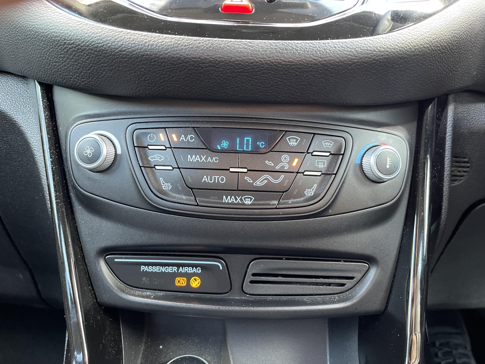 Ford B-Max 1.6 Titanium MPV 5dr Petrol Powershift Euro 5 (105 ps)