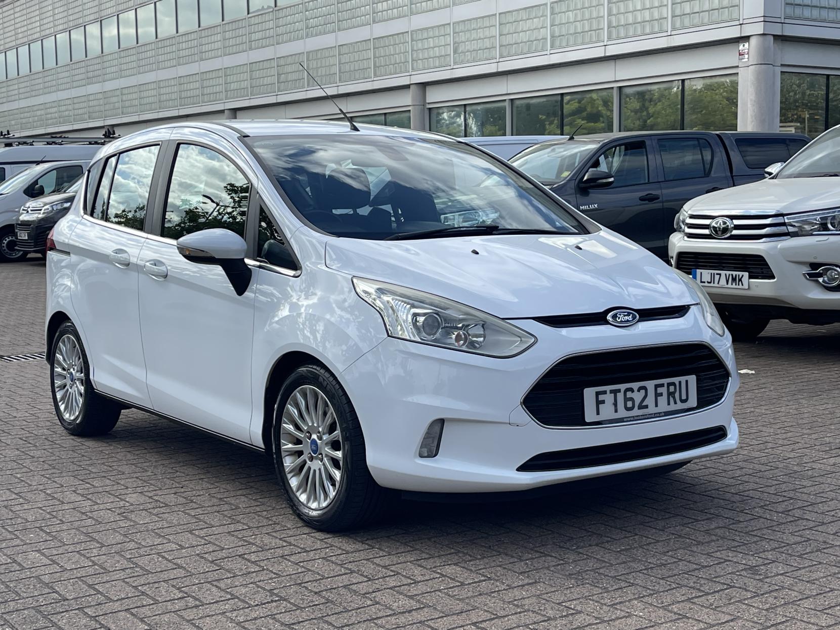 Ford B-Max 1.6 Titanium MPV 5dr Petrol Powershift Euro 5 (105 ps)