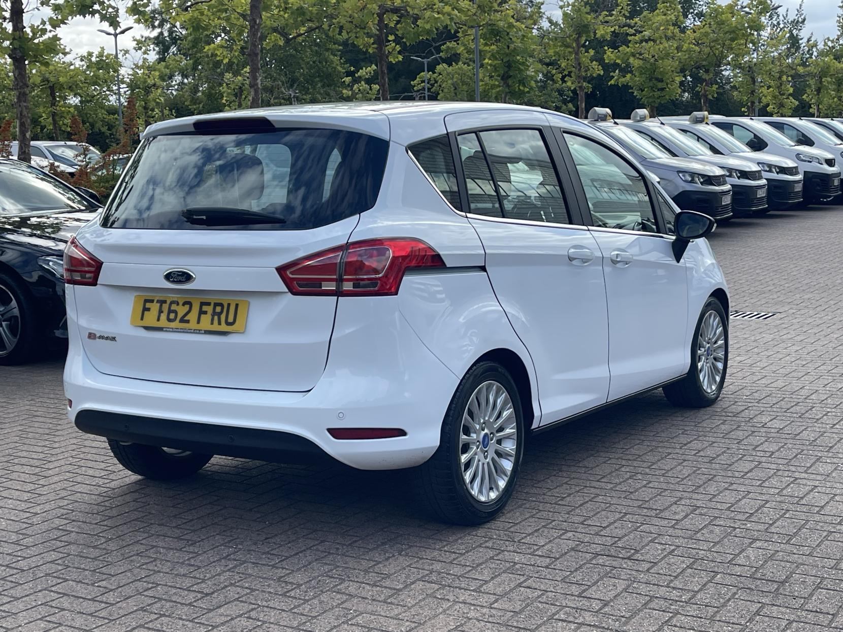 Ford B-Max 1.6 Titanium MPV 5dr Petrol Powershift Euro 5 (105 ps)