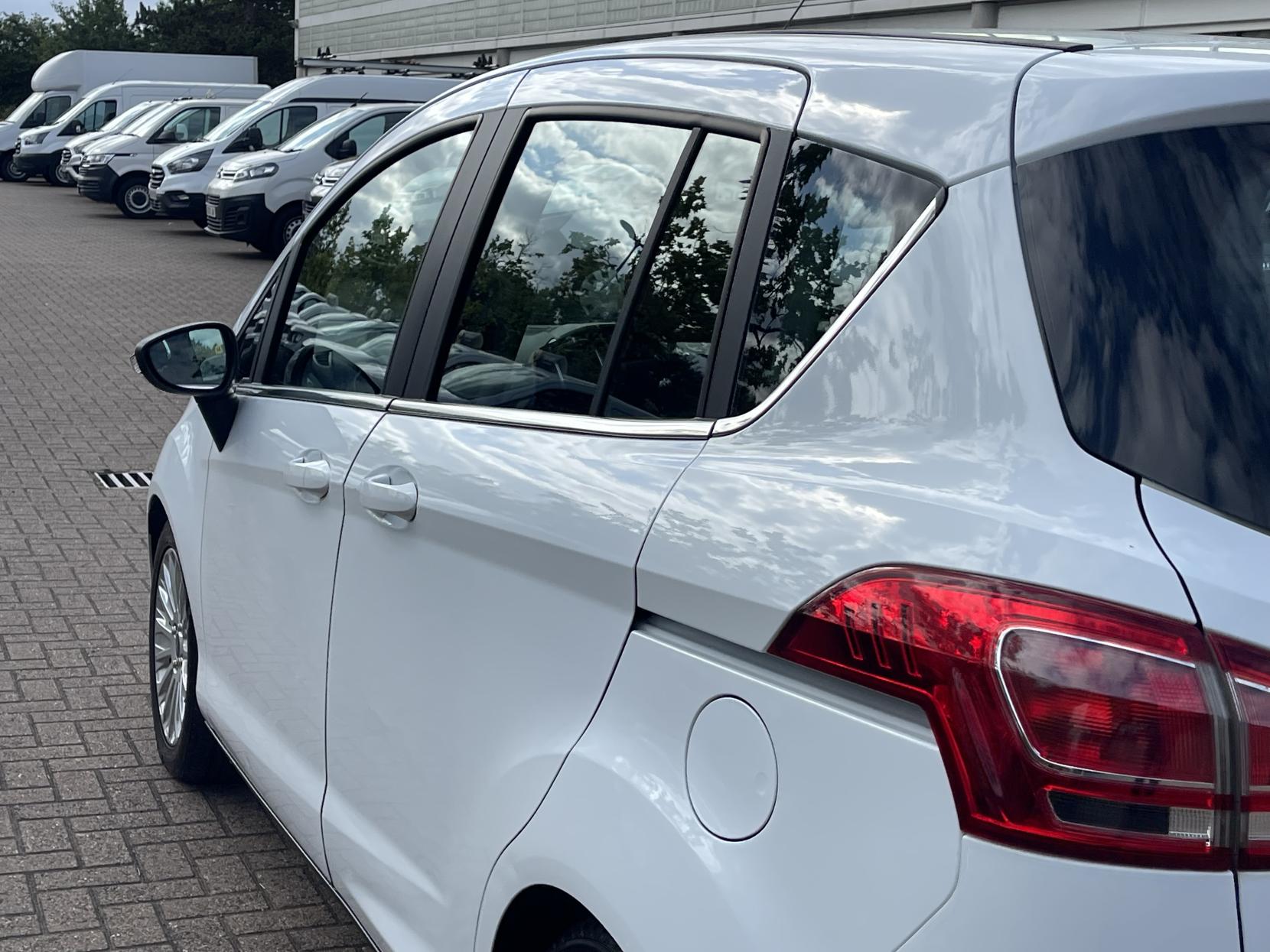 Ford B-Max 1.6 Titanium MPV 5dr Petrol Powershift Euro 5 (105 ps)