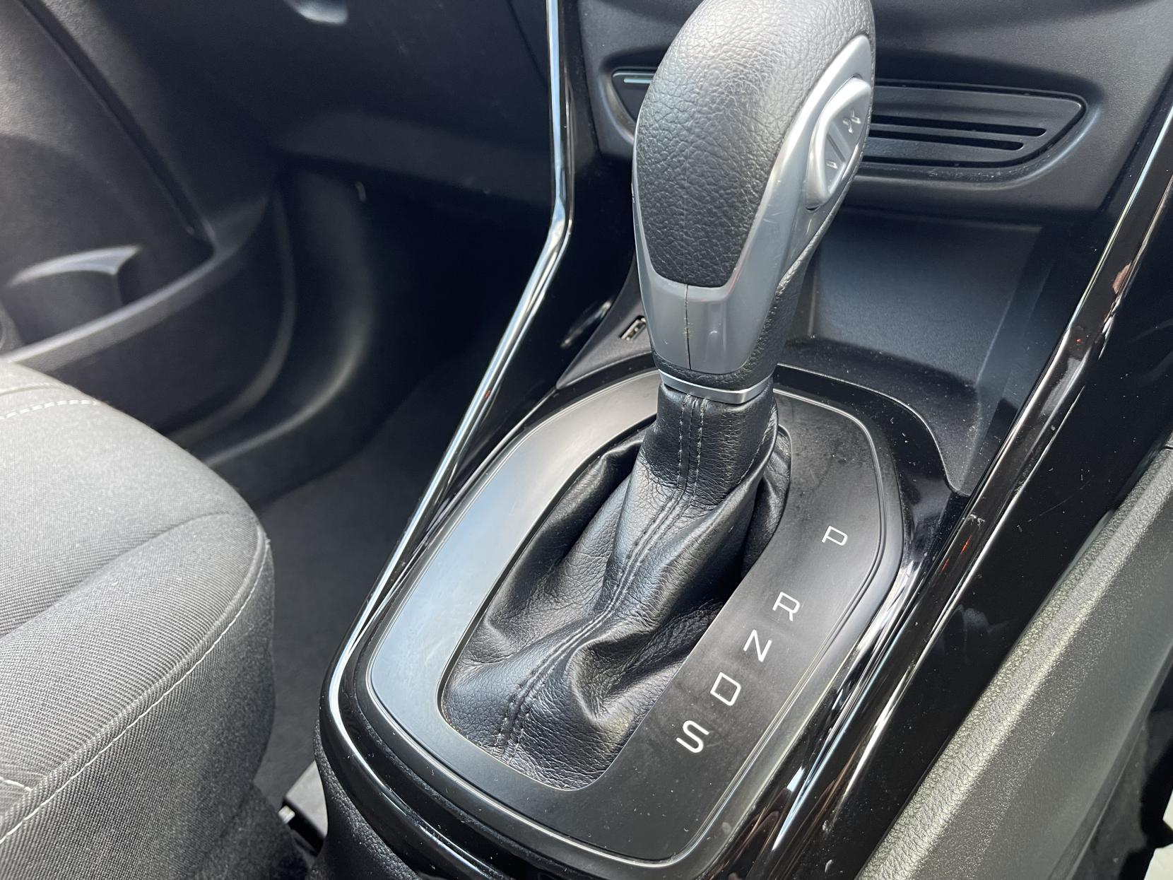 Ford B-Max 1.6 Titanium MPV 5dr Petrol Powershift Euro 5 (105 ps)