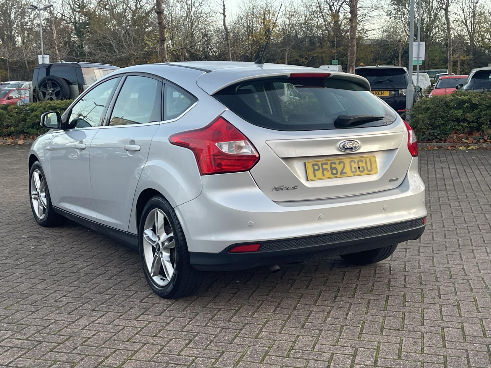 Ford Focus 1.0T EcoBoost Titanium Hatchback 5dr Petrol Manual Euro 5 (s/s) (125 ps)