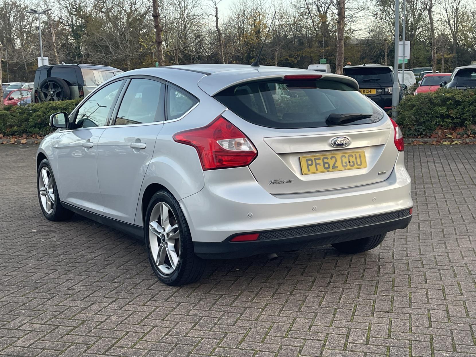 Ford Focus 1.0T EcoBoost Titanium Hatchback 5dr Petrol Manual Euro 5 (s/s) (125 ps)