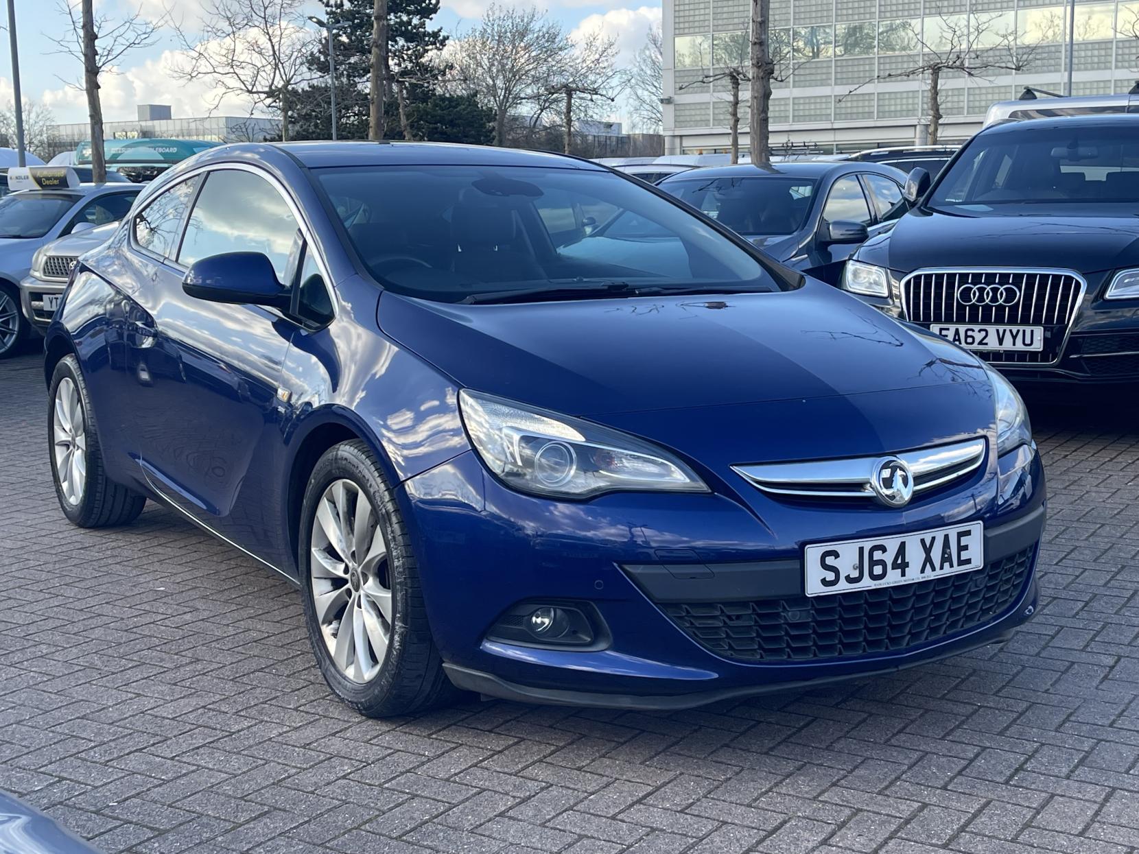 Vauxhall Astra GTC 1.4T SRi Coupe 3dr Petrol Manual Euro 5 (s/s) (140 ps)