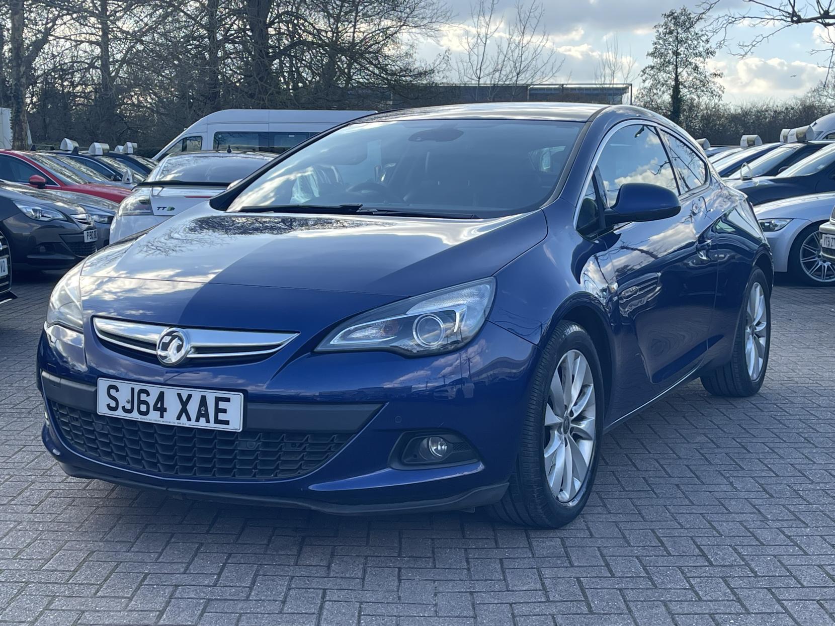 Vauxhall Astra GTC 1.4T SRi Coupe 3dr Petrol Manual Euro 5 (s/s) (140 ps)