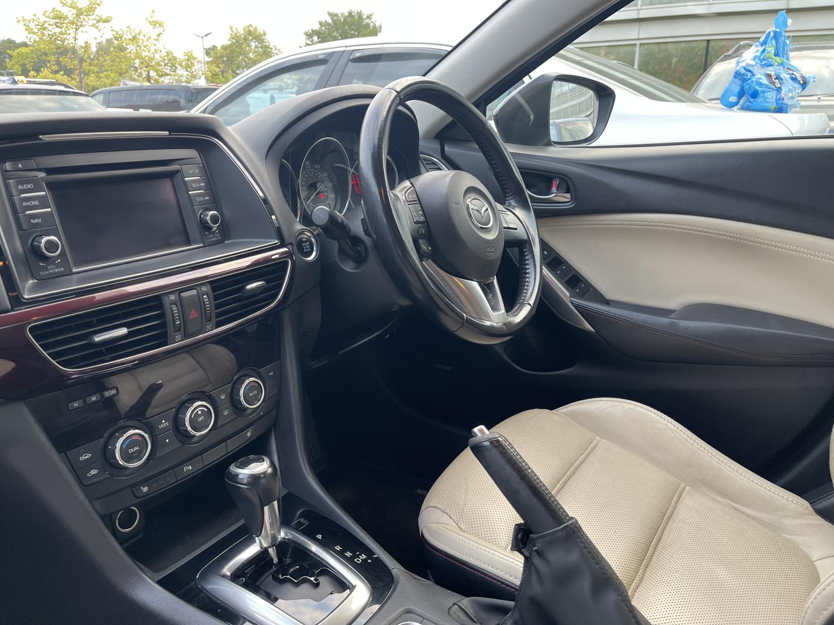 Mazda Mazda6 2.2 SKYACTIV-D Sport Nav Saloon 4dr Diesel Auto Euro 6 (s/s) (175 ps)