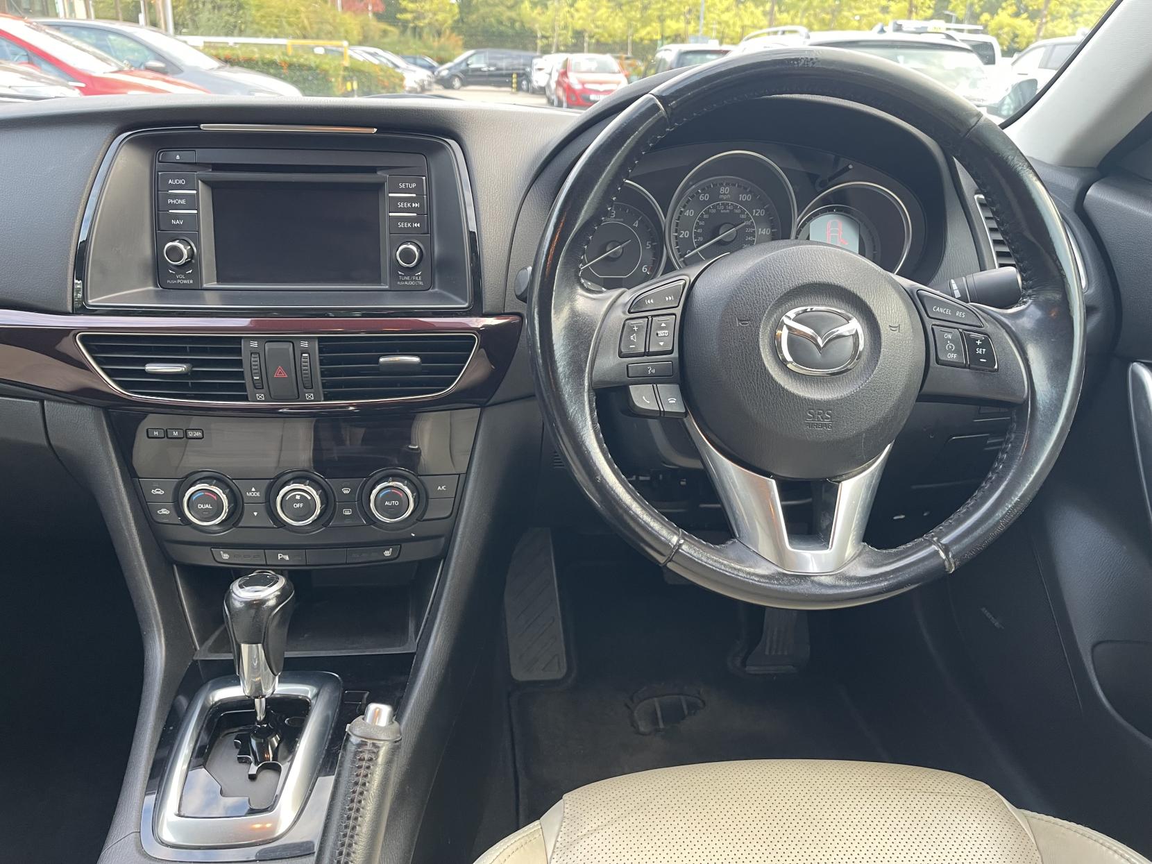 Mazda Mazda6 2.2 SKYACTIV-D Sport Nav Saloon 4dr Diesel Auto Euro 6 (s/s) (175 ps)