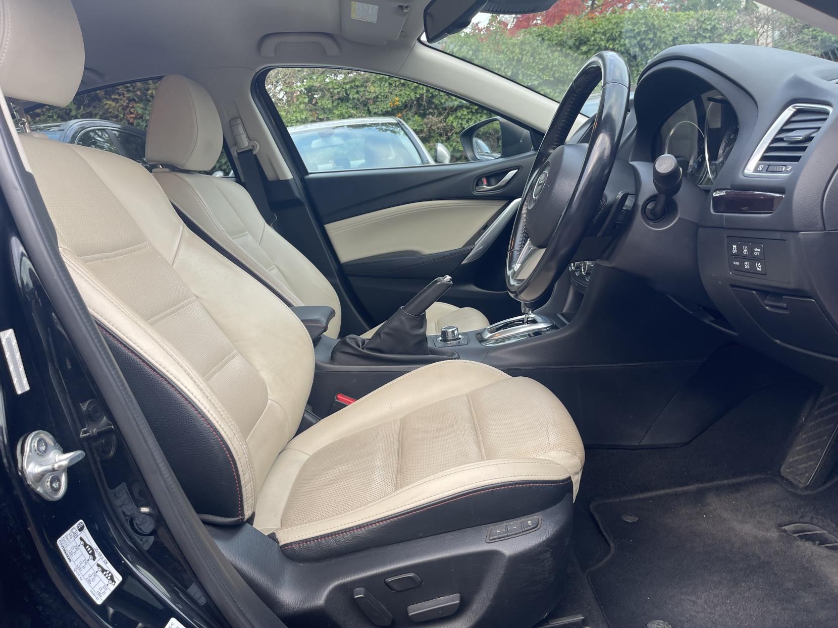 Mazda Mazda6 2.2 SKYACTIV-D Sport Nav Saloon 4dr Diesel Auto Euro 6 (s/s) (175 ps)