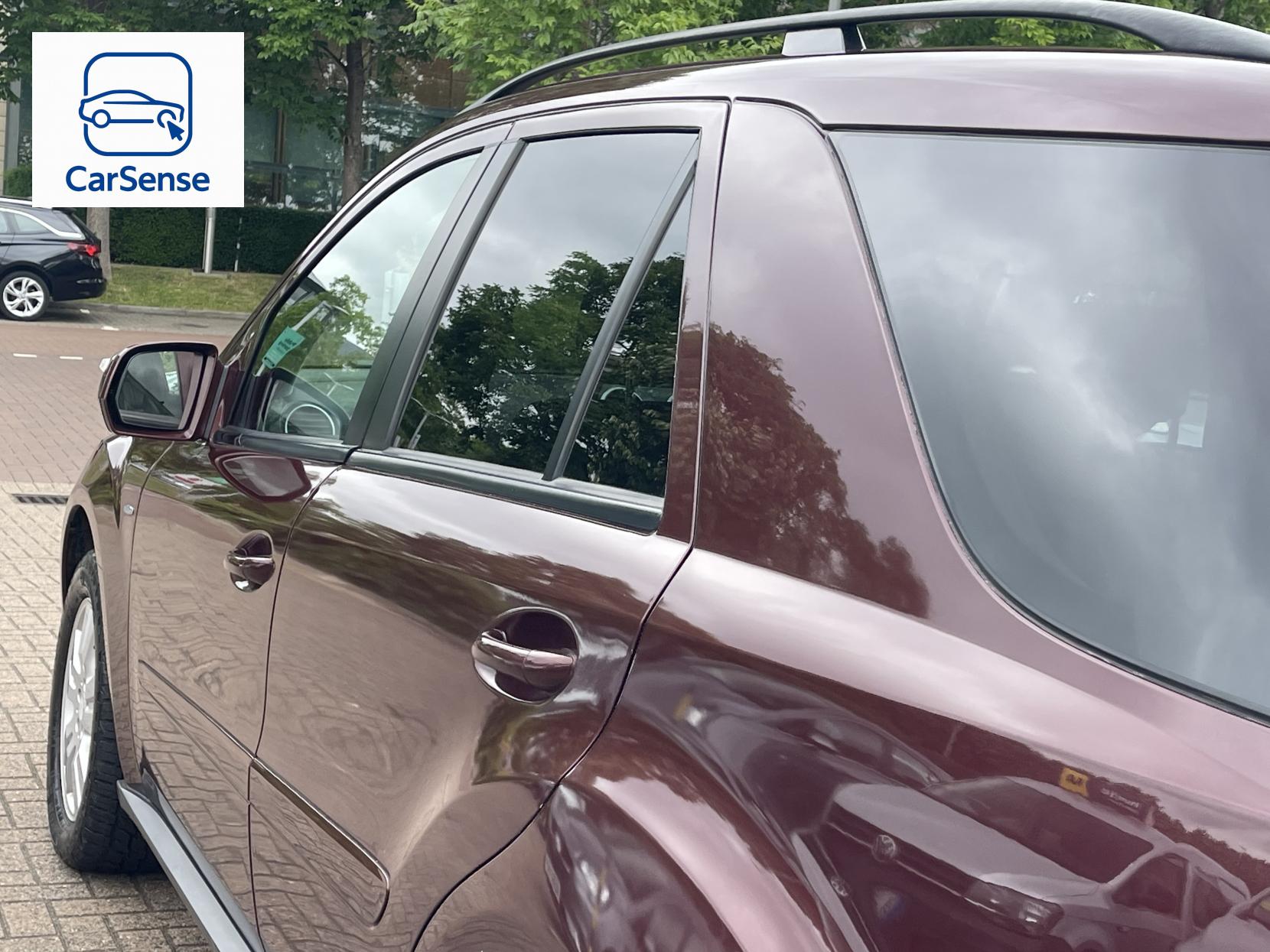 Mercedes-Benz M Class 3.0 ML350 CDI V6 BlueEfficiency SE SUV 5dr Diesel Tiptronic 4WD Euro 5 (231 ps)