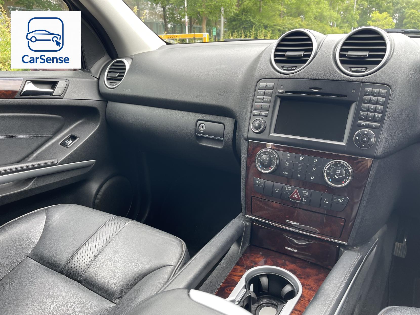Mercedes-Benz M Class 3.0 ML350 CDI V6 BlueEfficiency SE SUV 5dr Diesel Tiptronic 4WD Euro 5 (231 ps)