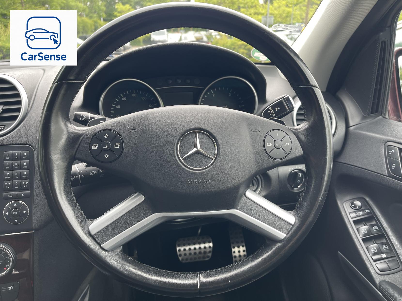 Mercedes-Benz M Class 3.0 ML350 CDI V6 BlueEfficiency SE SUV 5dr Diesel Tiptronic 4WD Euro 5 (231 ps)